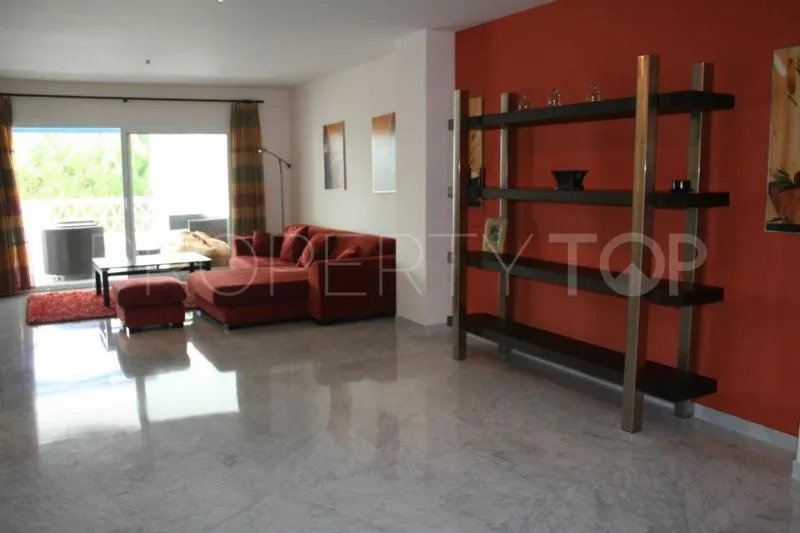 For sale apartment in Marbella - Puerto Banus with 3 bedrooms