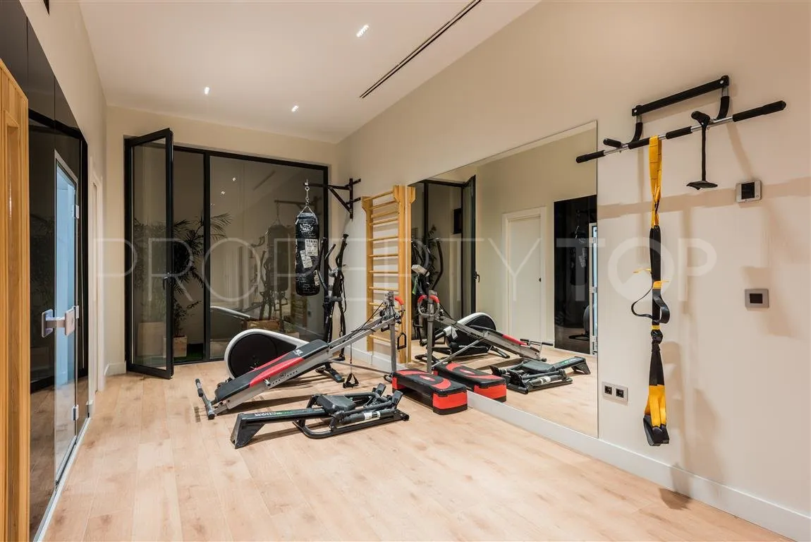 5 bedrooms Benahavis villa for sale