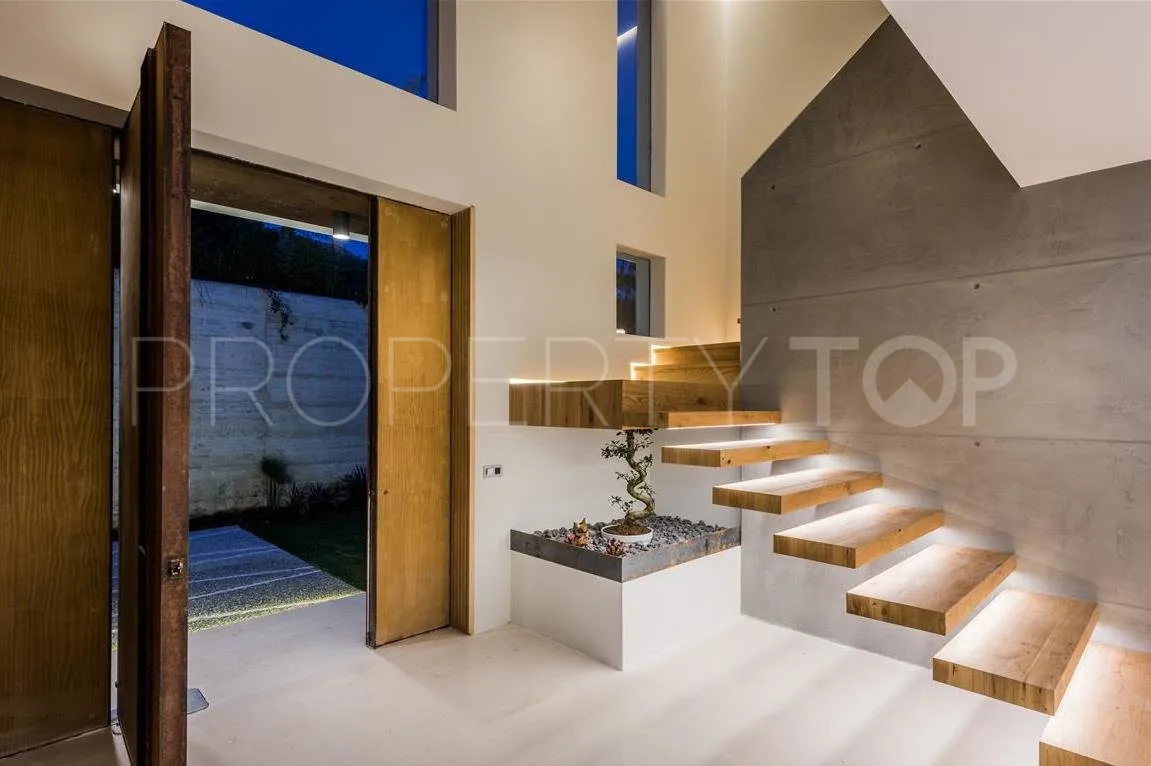 5 bedrooms Benahavis villa for sale