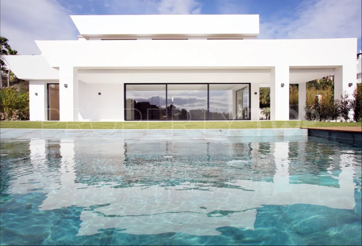 5 bedrooms Benahavis villa for sale