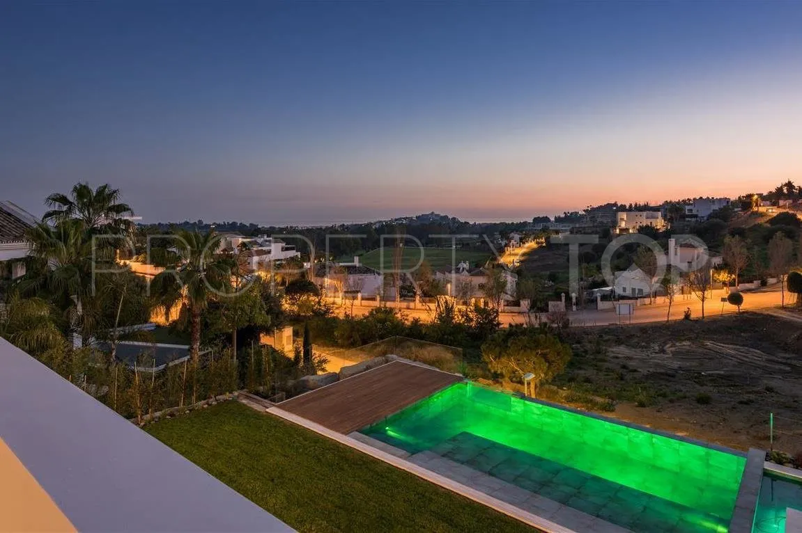 5 bedrooms Benahavis villa for sale