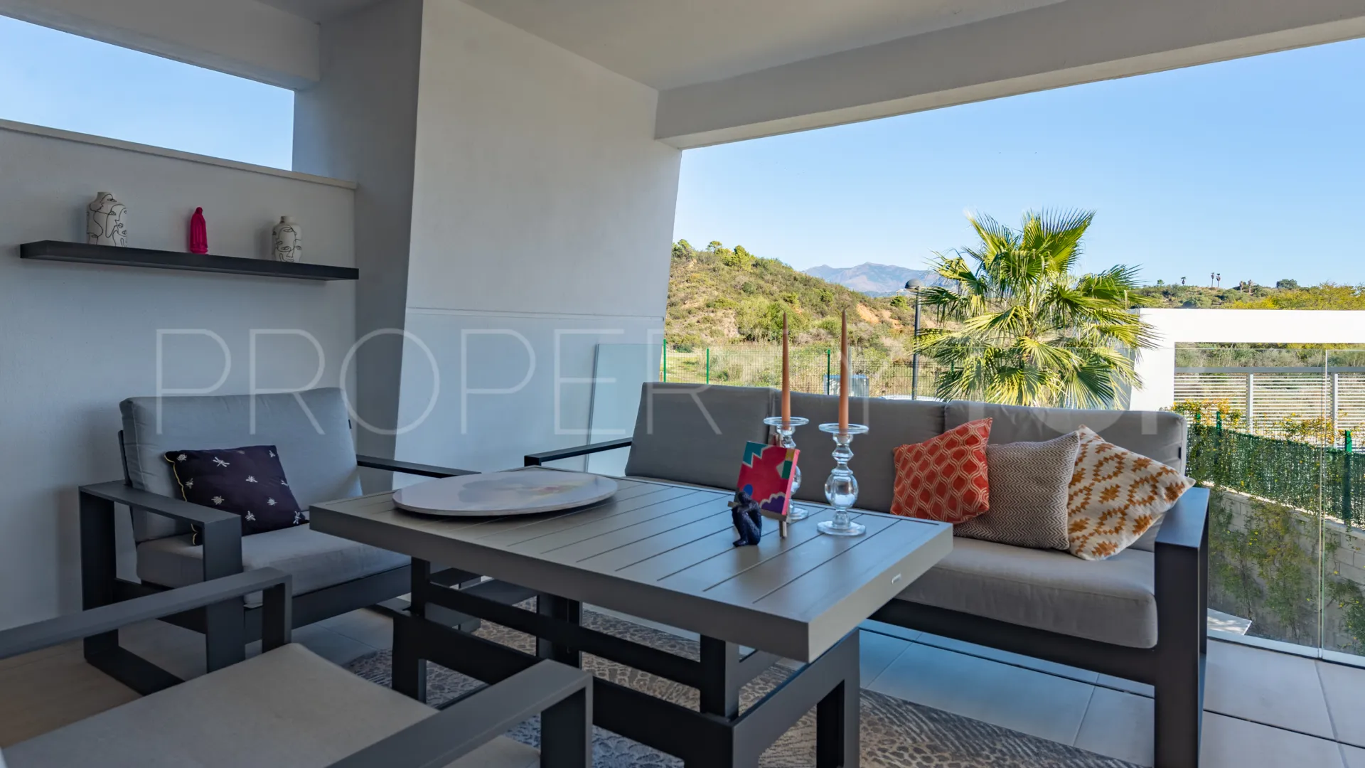 Apartment for sale in Estepona with 2 bedrooms