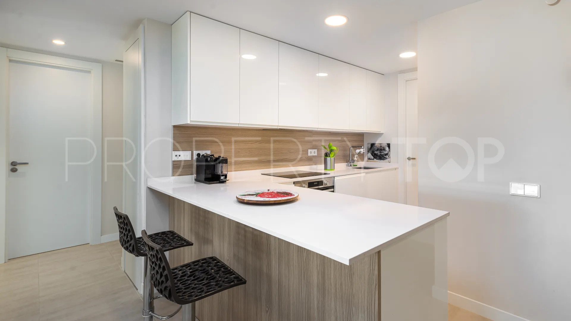 Apartment for sale in Estepona with 2 bedrooms