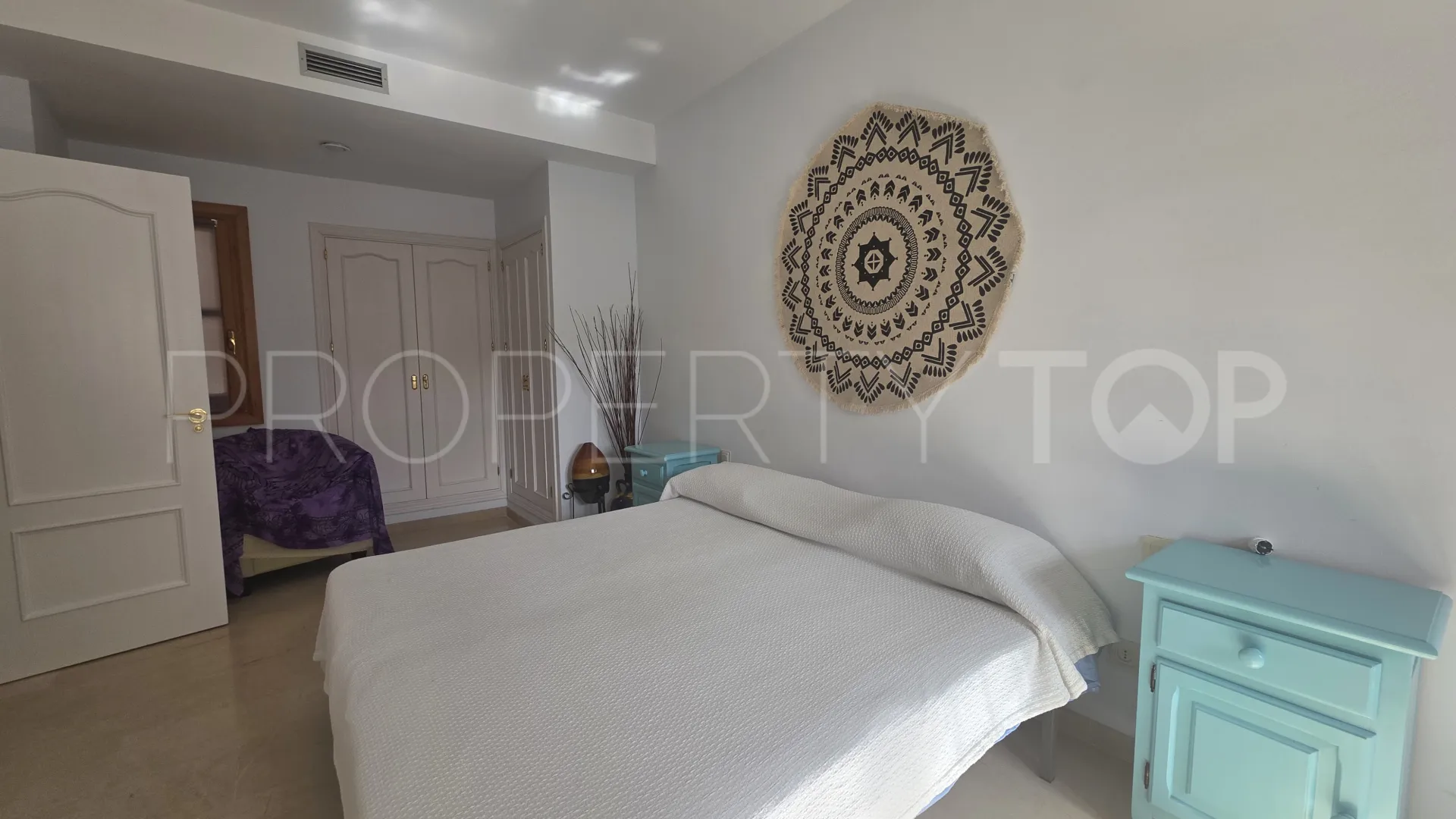 For sale town house in Alcaidesa Costa