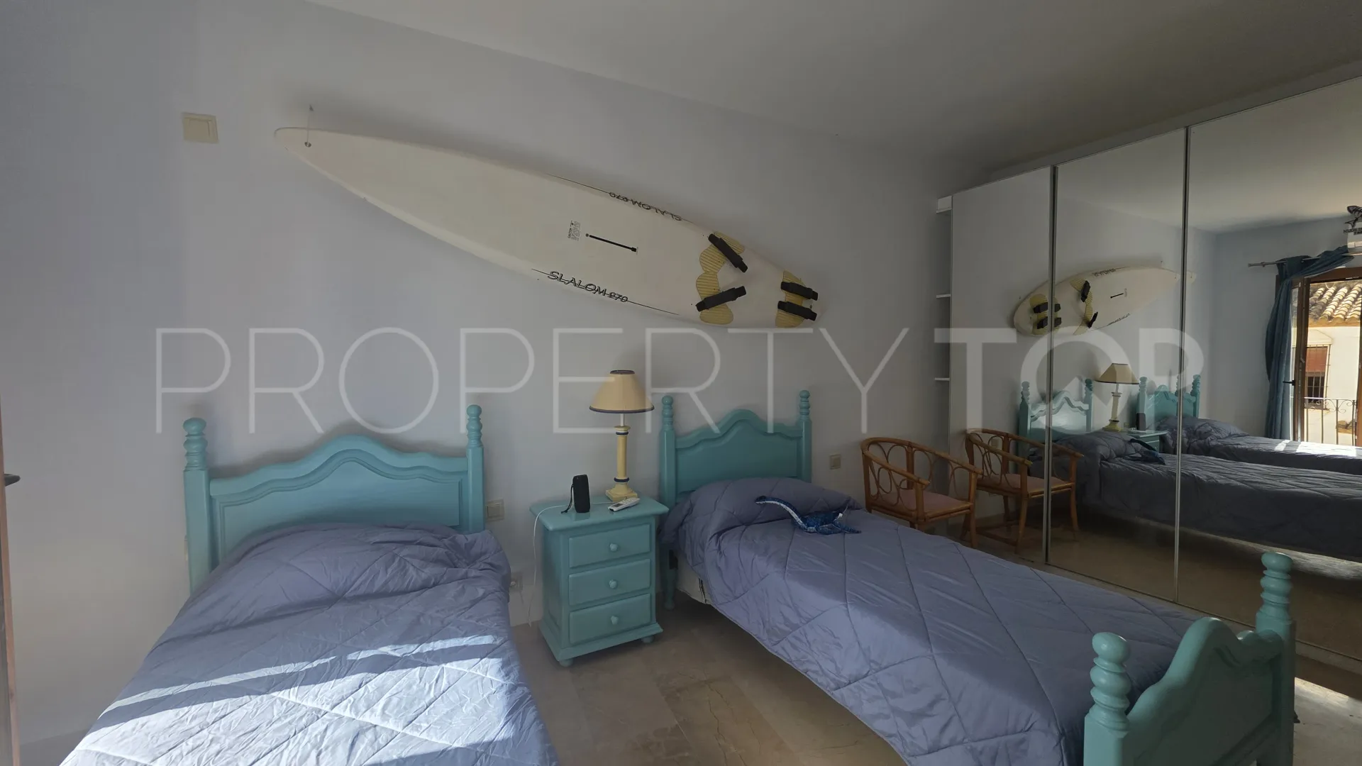 For sale town house in Alcaidesa Costa