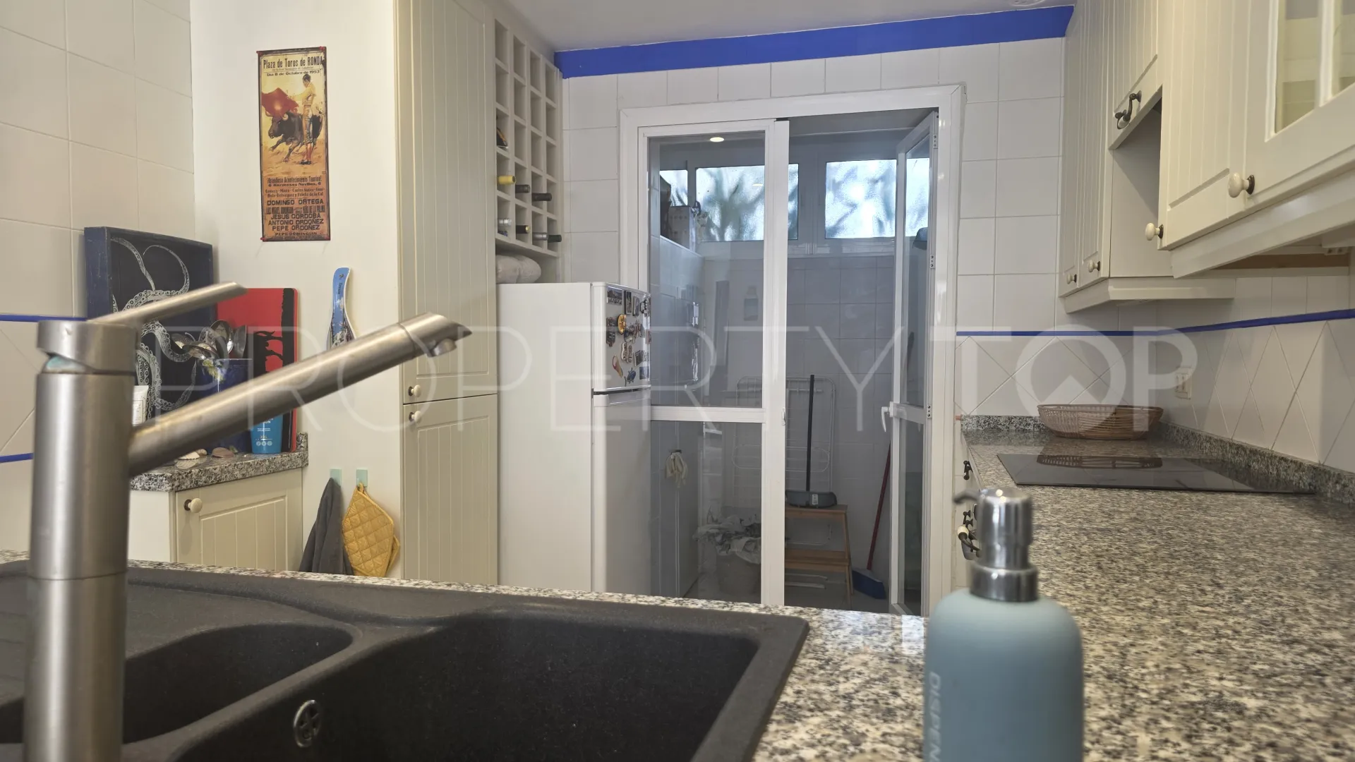 For sale town house in Alcaidesa Costa