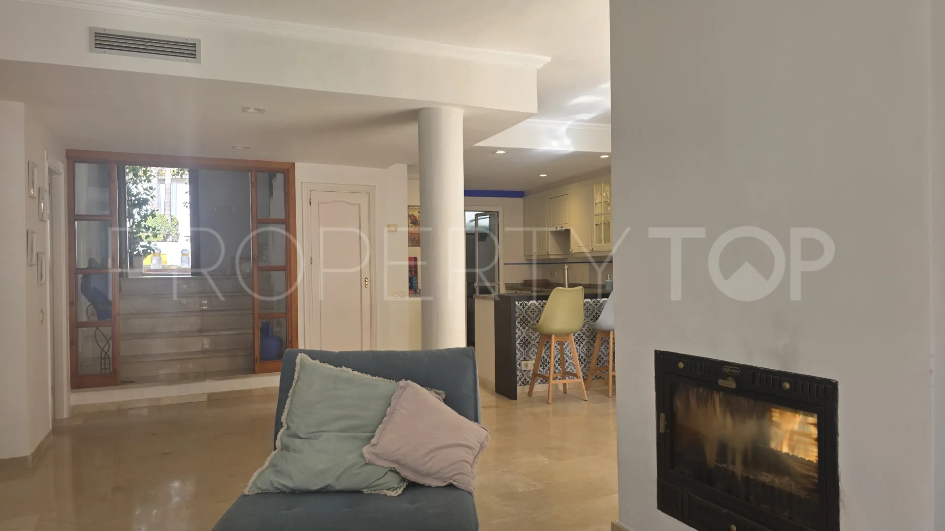 For sale town house in Alcaidesa Costa
