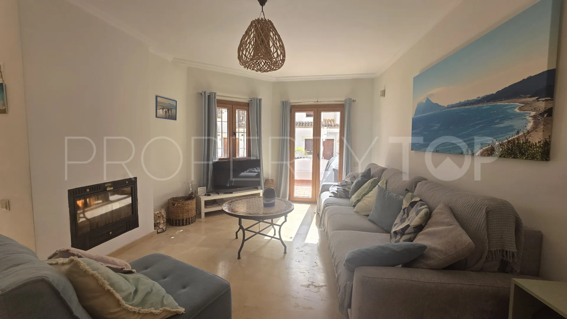 For sale town house in Alcaidesa Costa