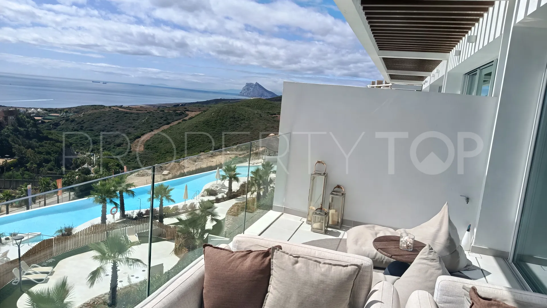 For sale Alcaidesa Alta apartment