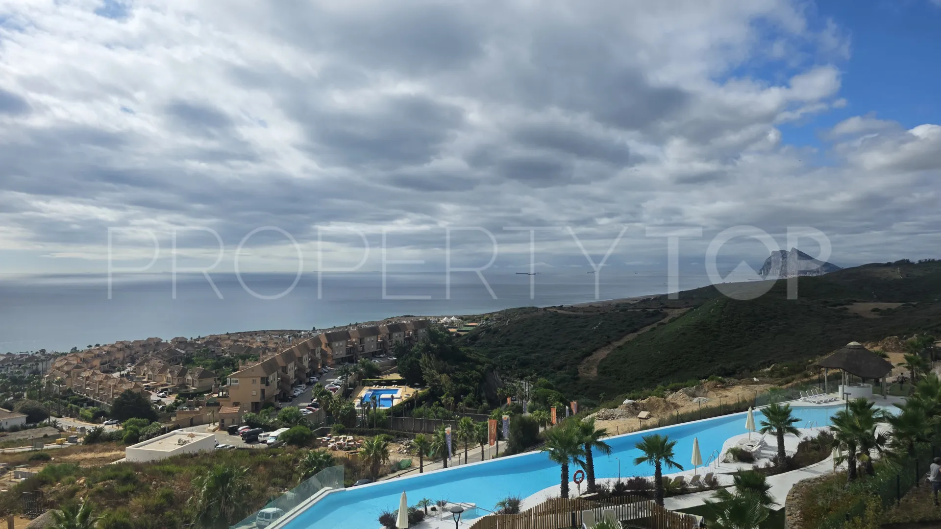 For sale Alcaidesa Alta apartment