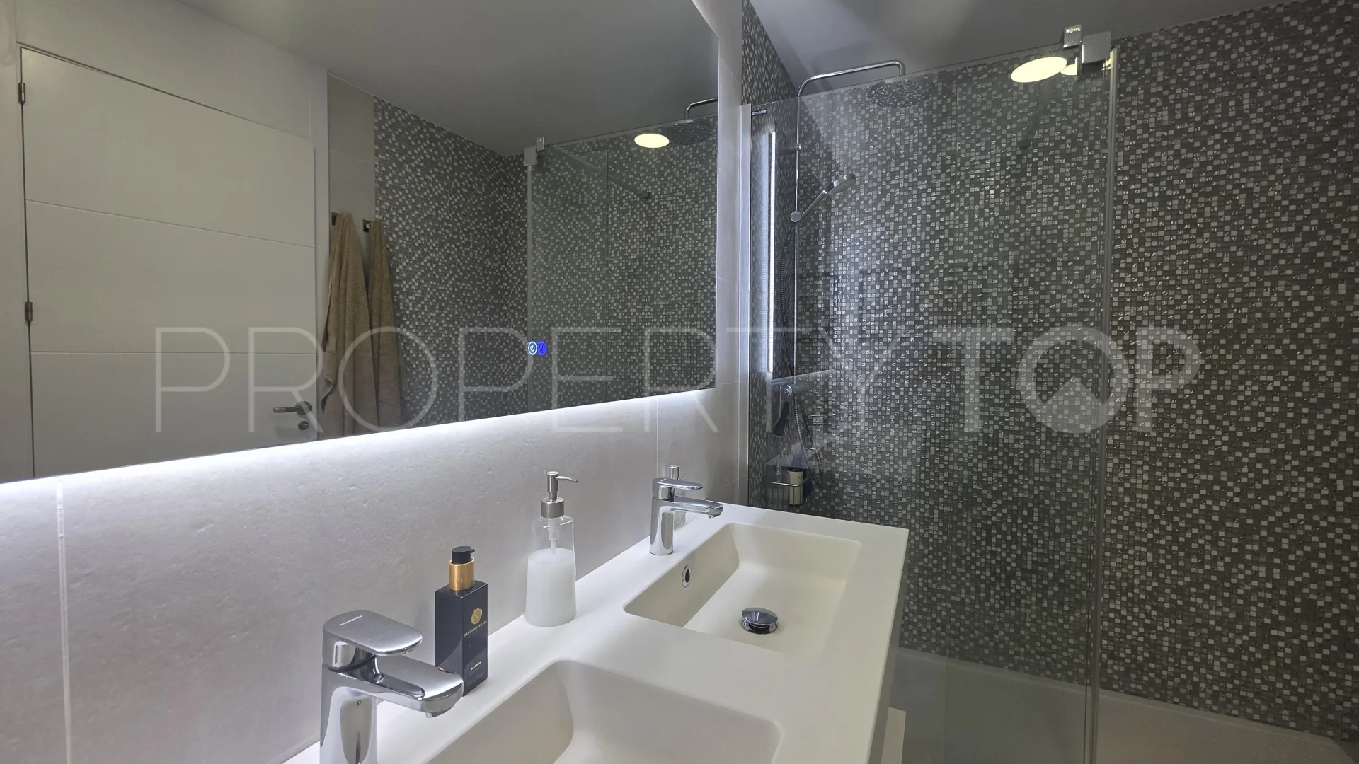 For sale Alcaidesa Alta apartment