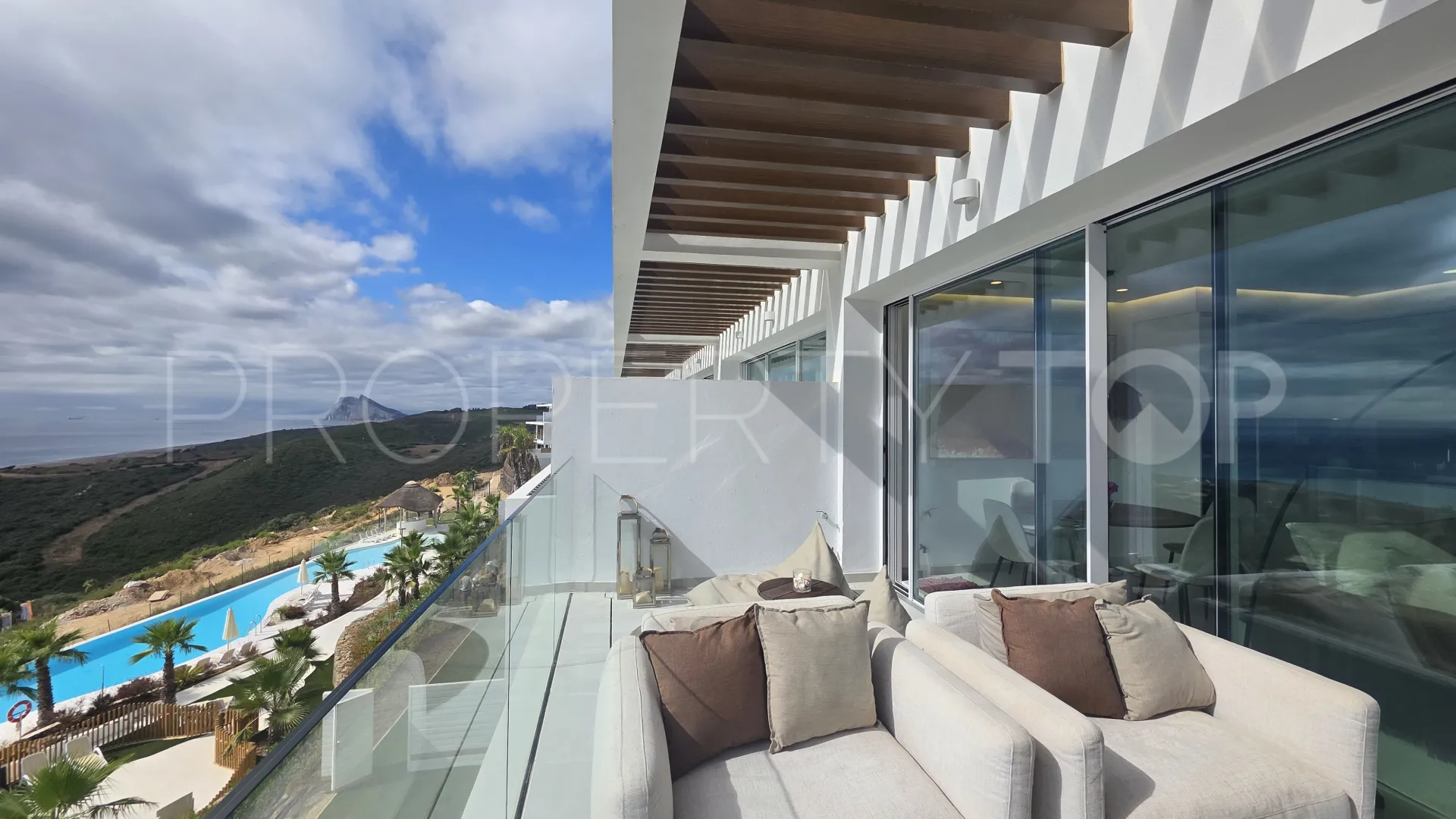 For sale Alcaidesa Alta apartment