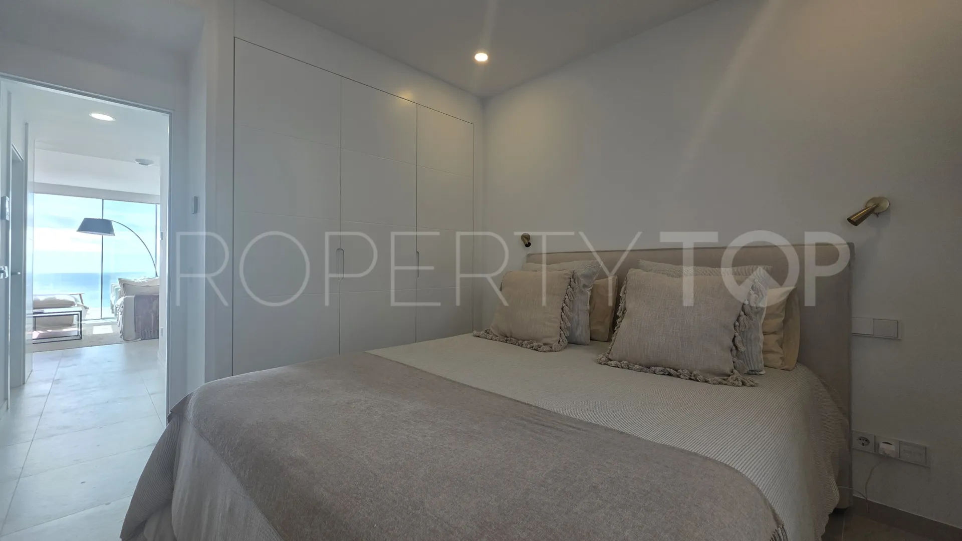 For sale Alcaidesa Alta apartment