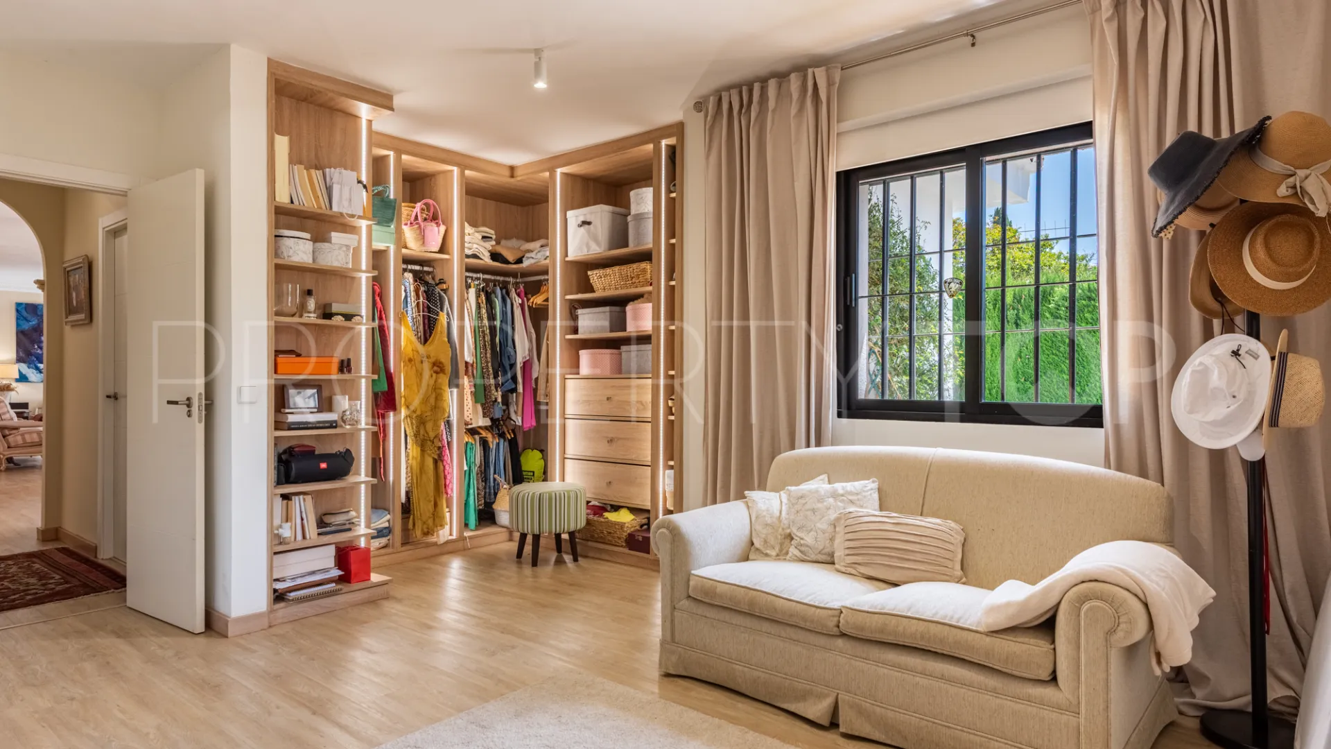 Villa a la venta de 4 dormitorios en Marbella Golden Mile