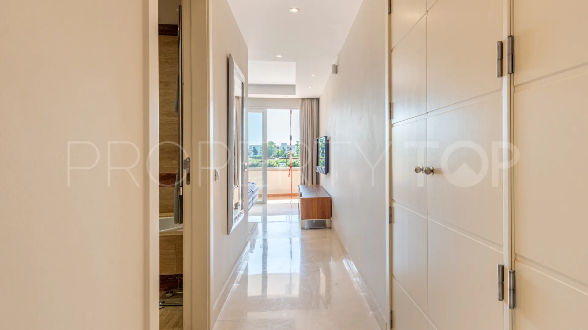 Apartment for sale in New Golden Mile