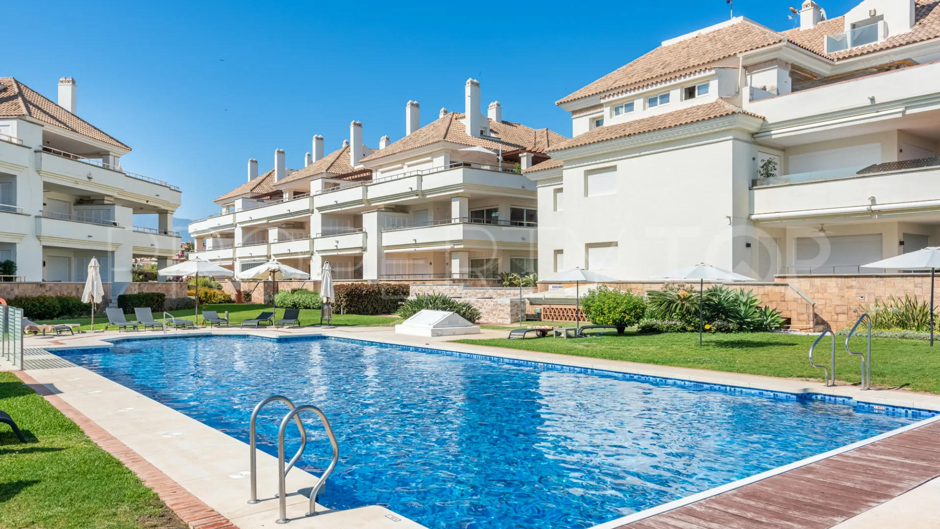 Apartment for sale in New Golden Mile