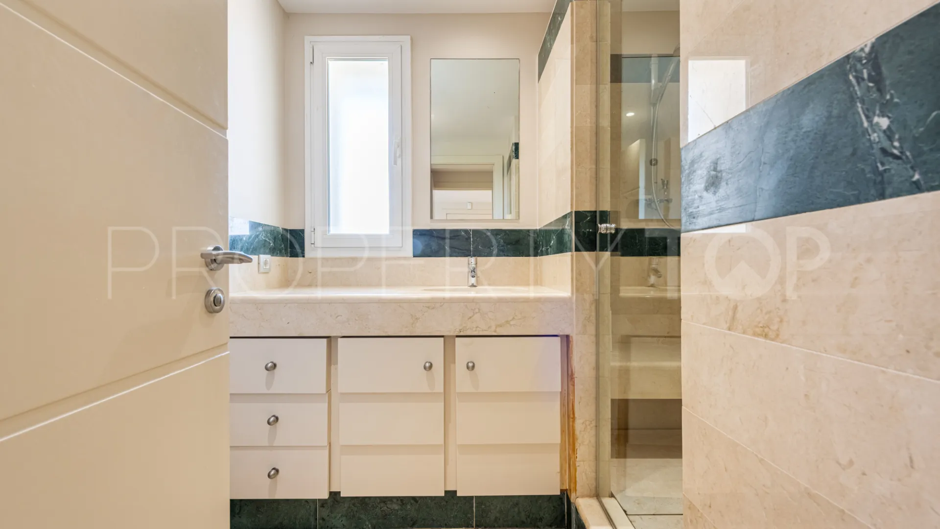 Apartment for sale in New Golden Mile