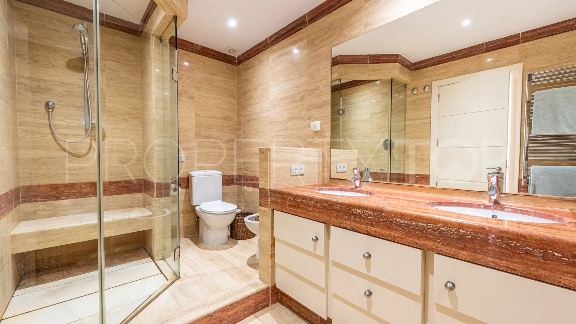 Apartment for sale in New Golden Mile