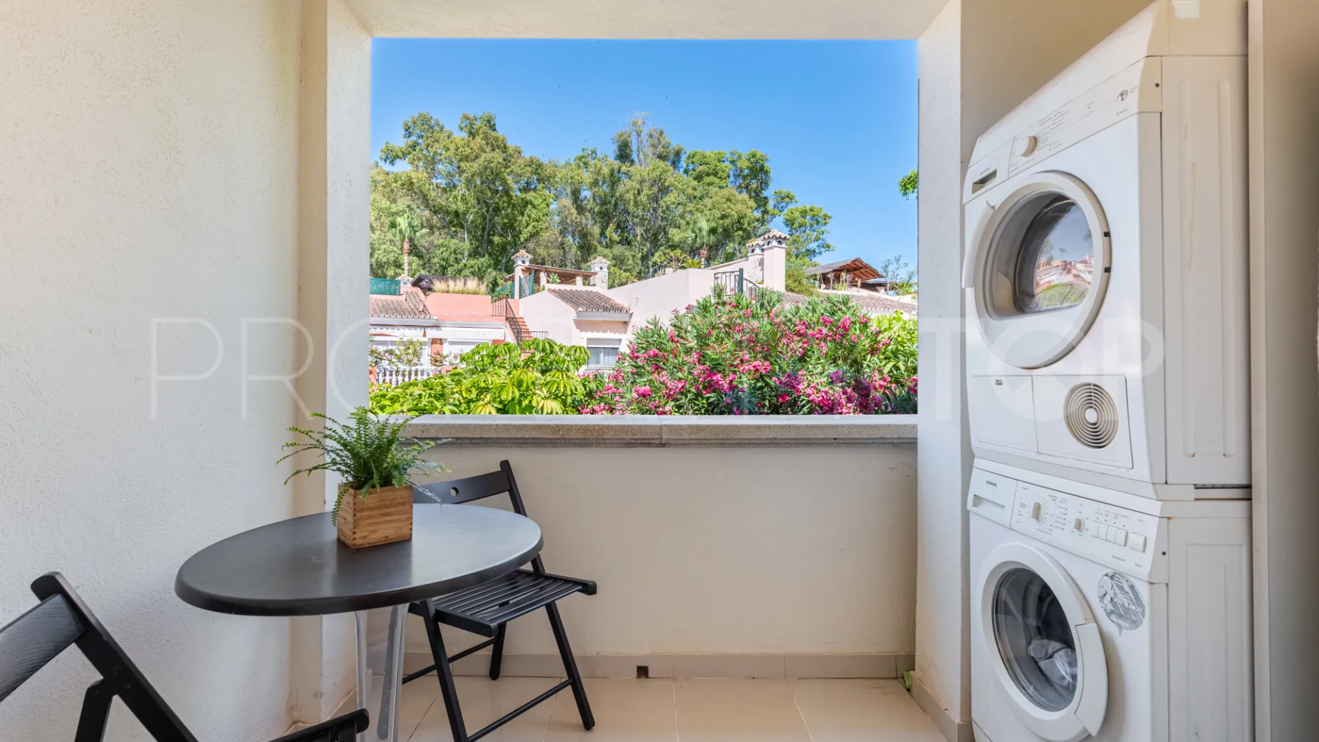 Apartment for sale in New Golden Mile