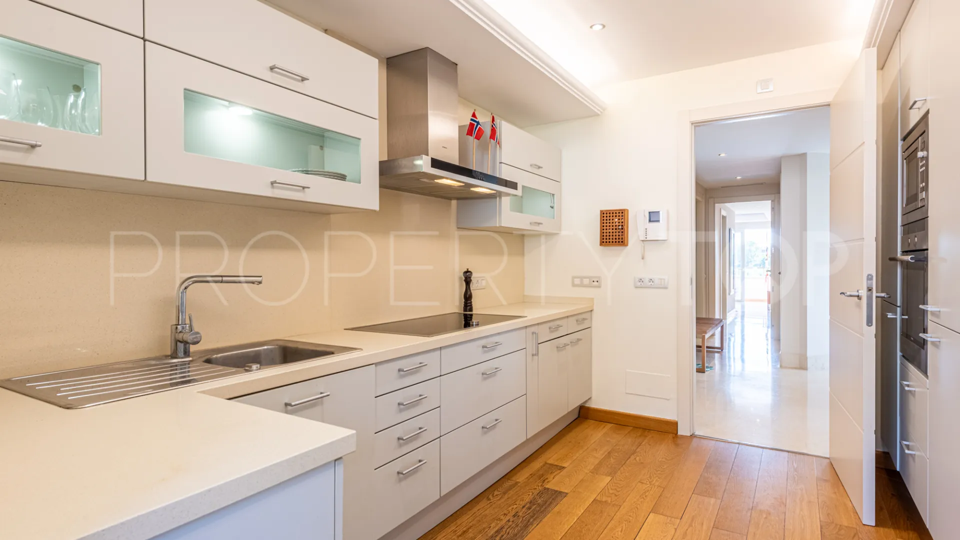 Apartment for sale in New Golden Mile