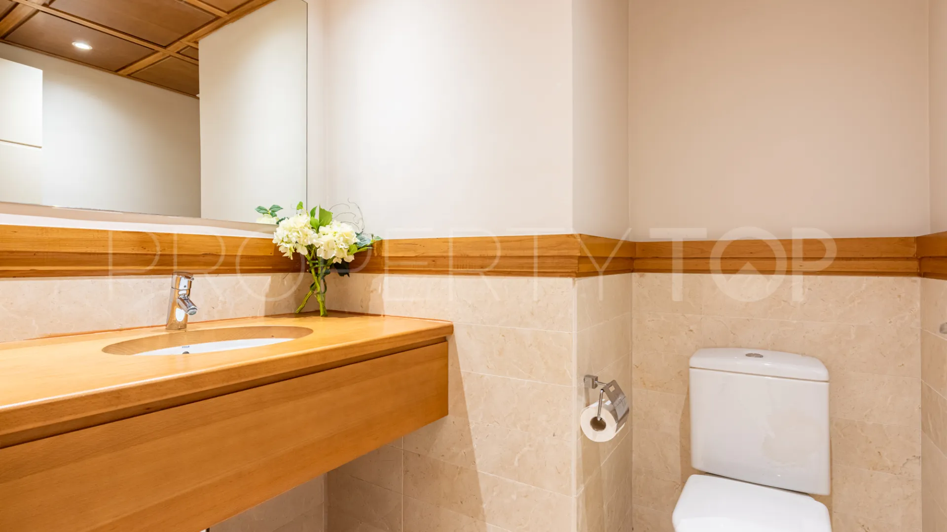 Apartment for sale in New Golden Mile