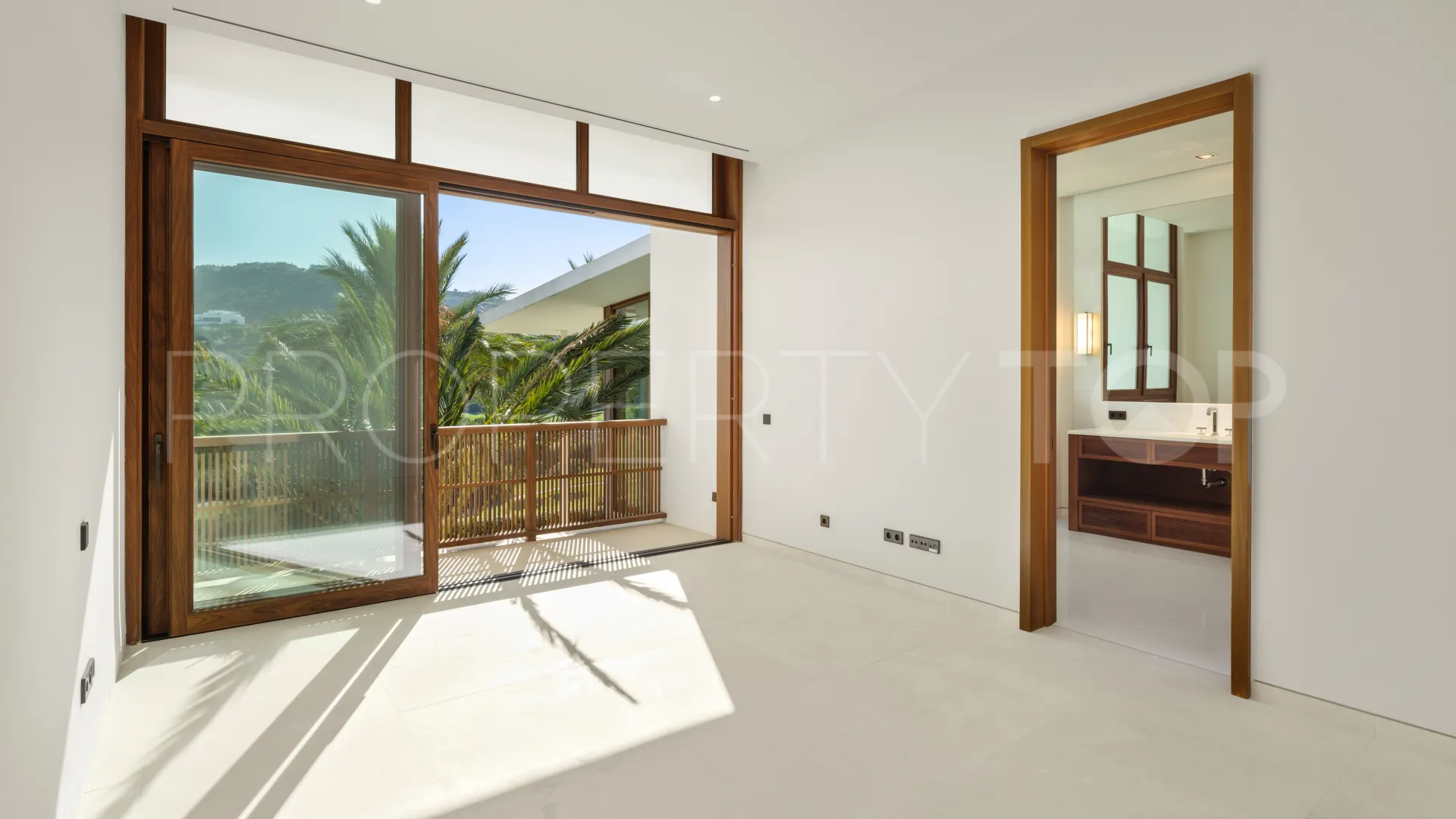 For sale villa in Casares