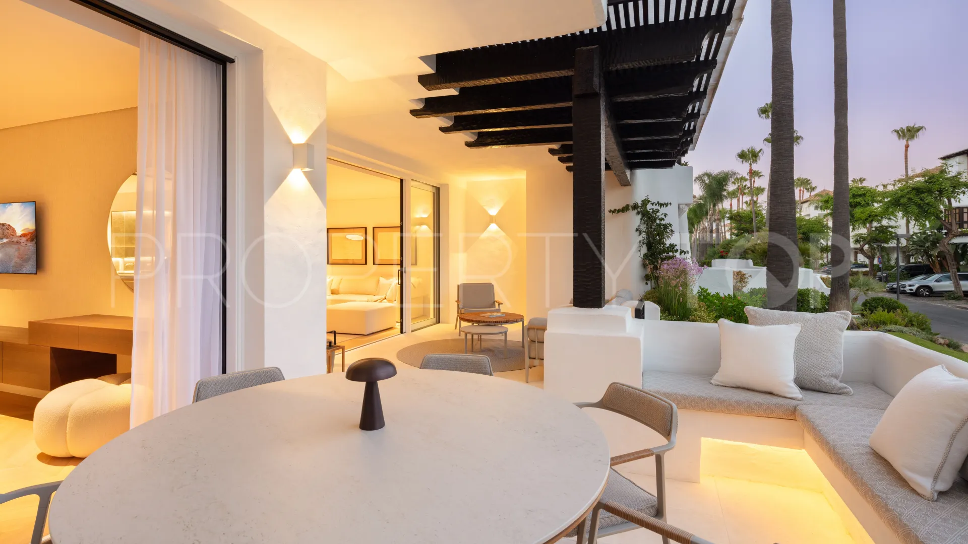 3 bedrooms apartment in Marbella Golden Mile for sale