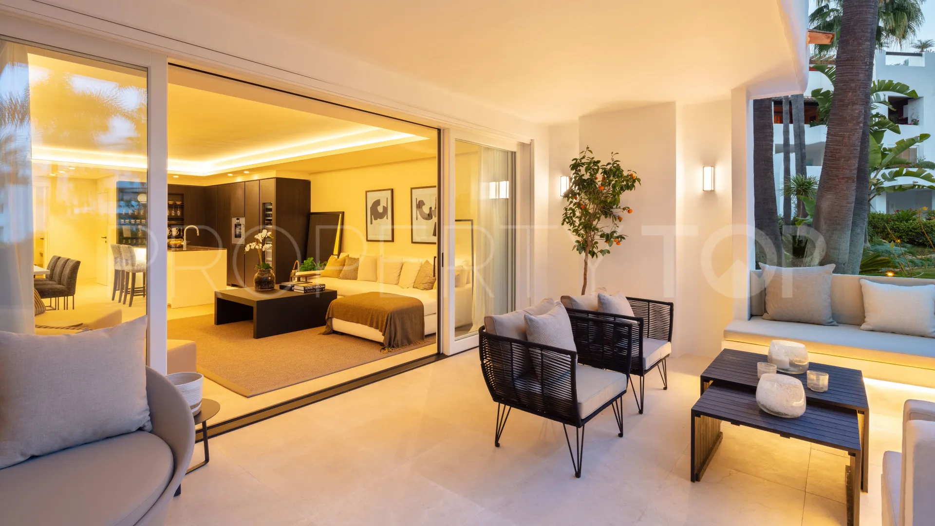 For sale Marbella Golden Mile 3 bedrooms apartment