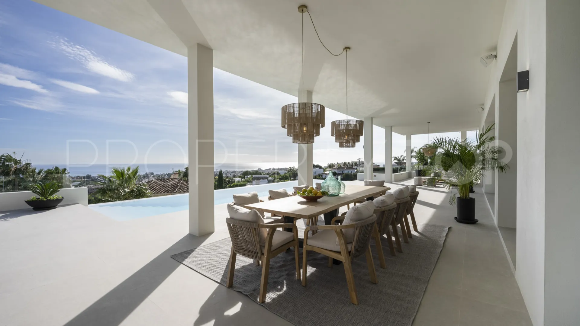 8 bedrooms villa for sale in Los Flamingos