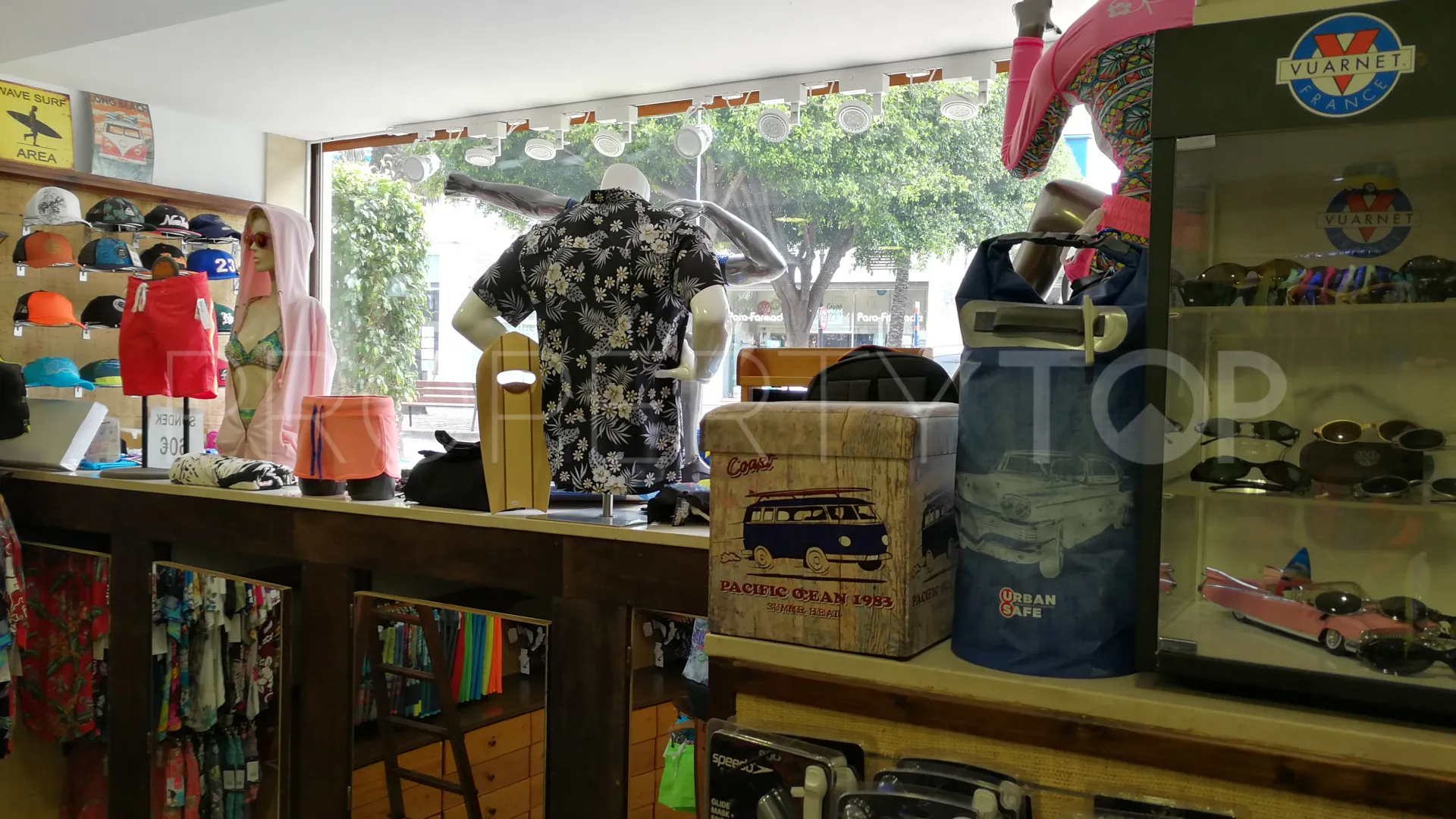 Local comercial en venta en Marbella - Puerto Banus