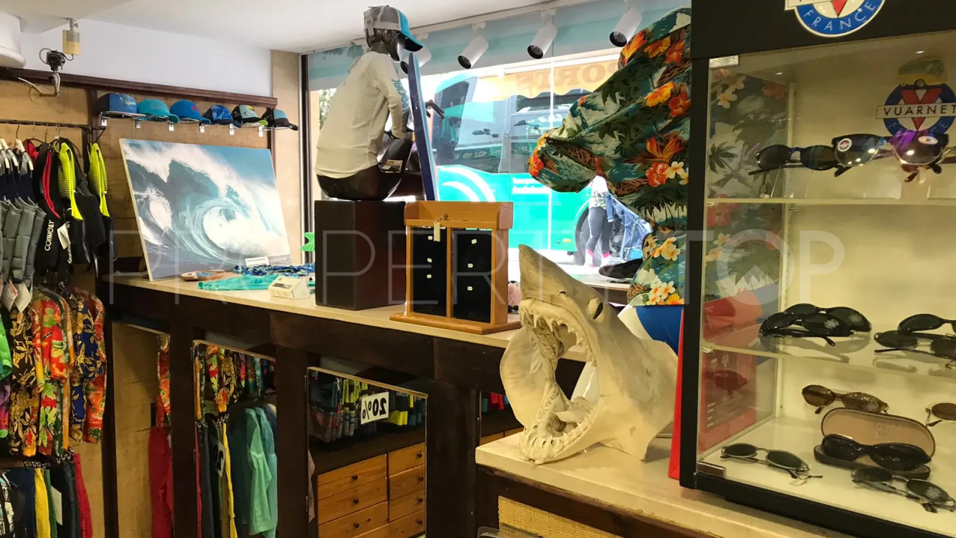 Local comercial en venta en Marbella - Puerto Banus