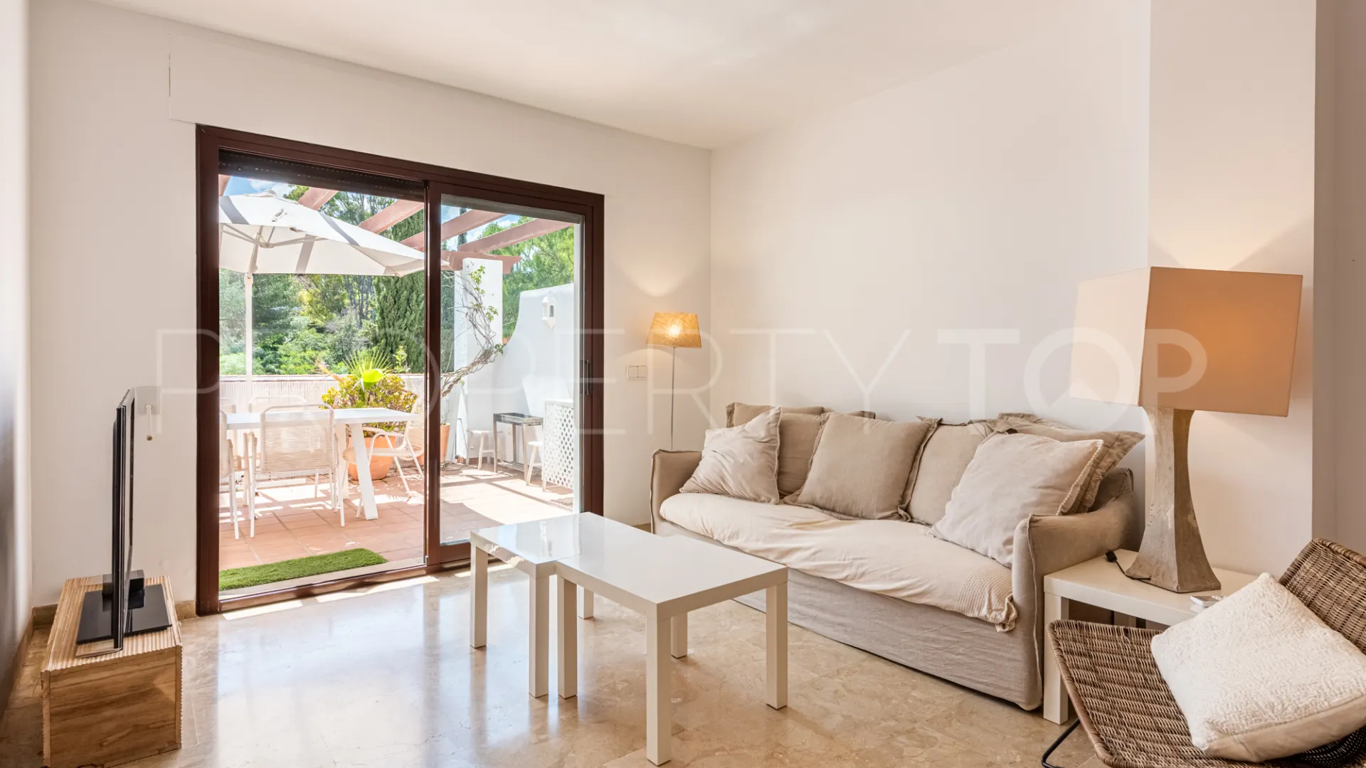 Coto Real apartment for sale