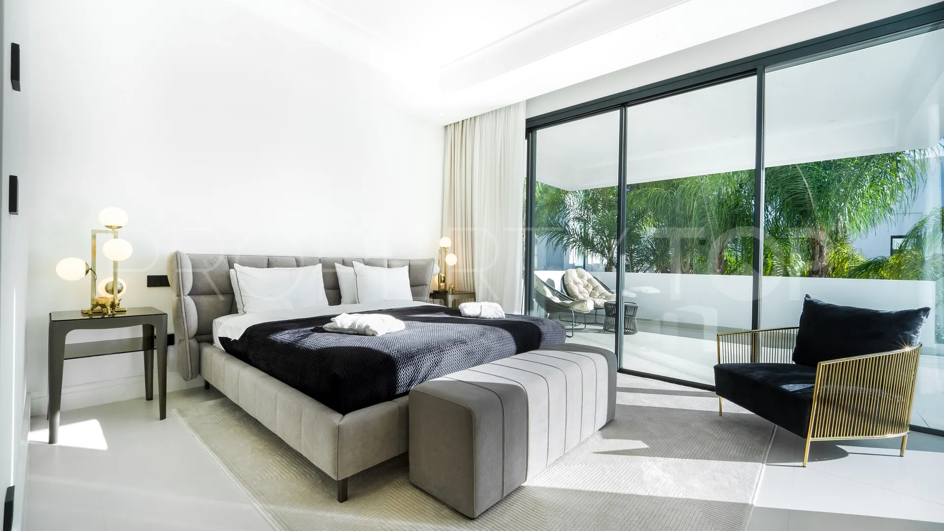 Marbella Golden Mile, villa con 4 dormitorios en venta