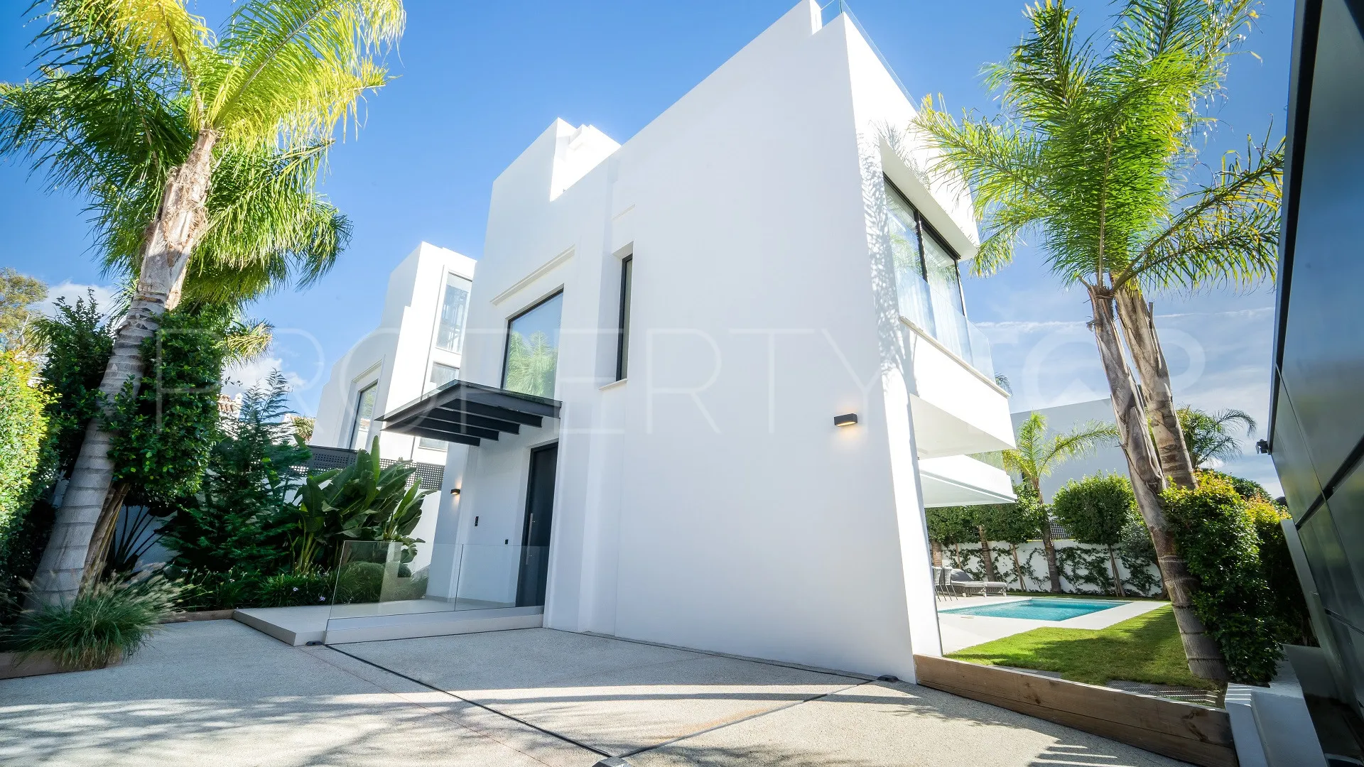 Marbella Golden Mile, villa con 4 dormitorios en venta