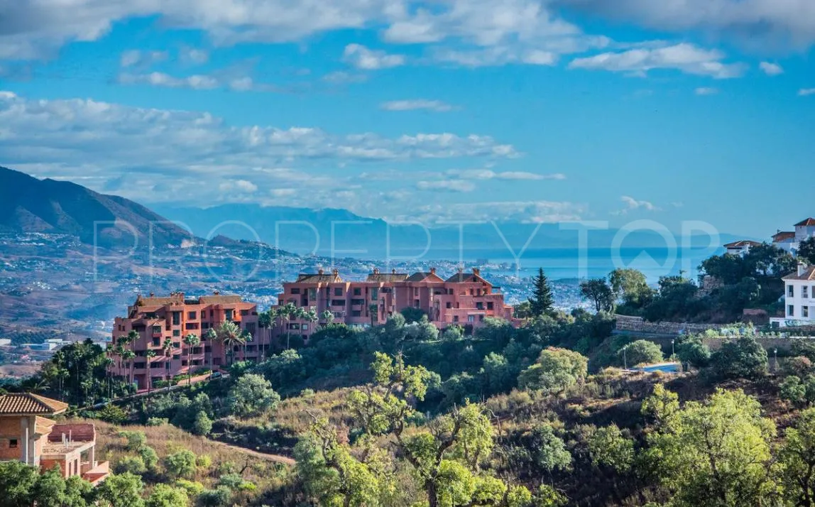 Marbella East plot for sale