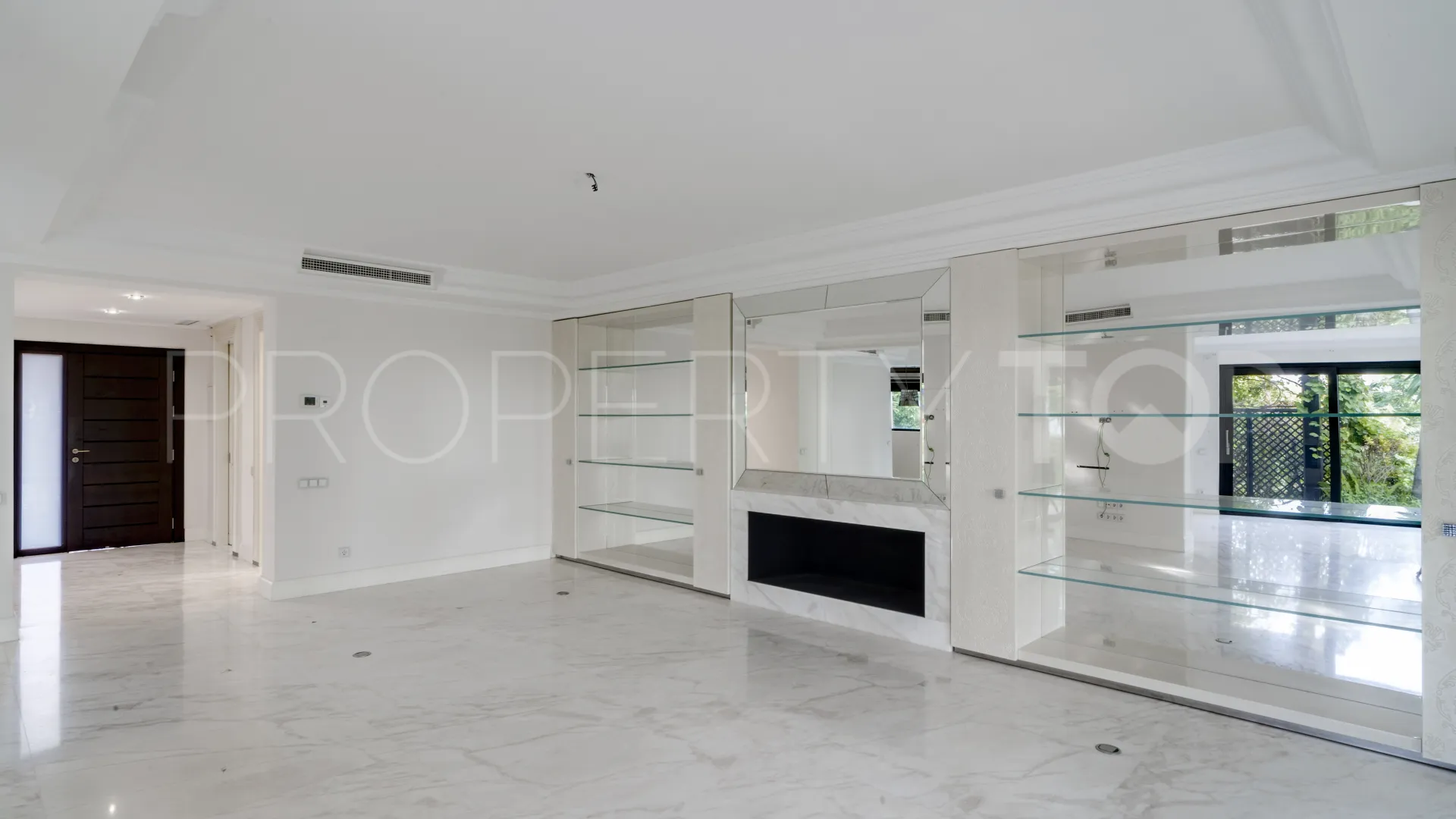 Villa en venta de 4 dormitorios en Marbella Golden Mile