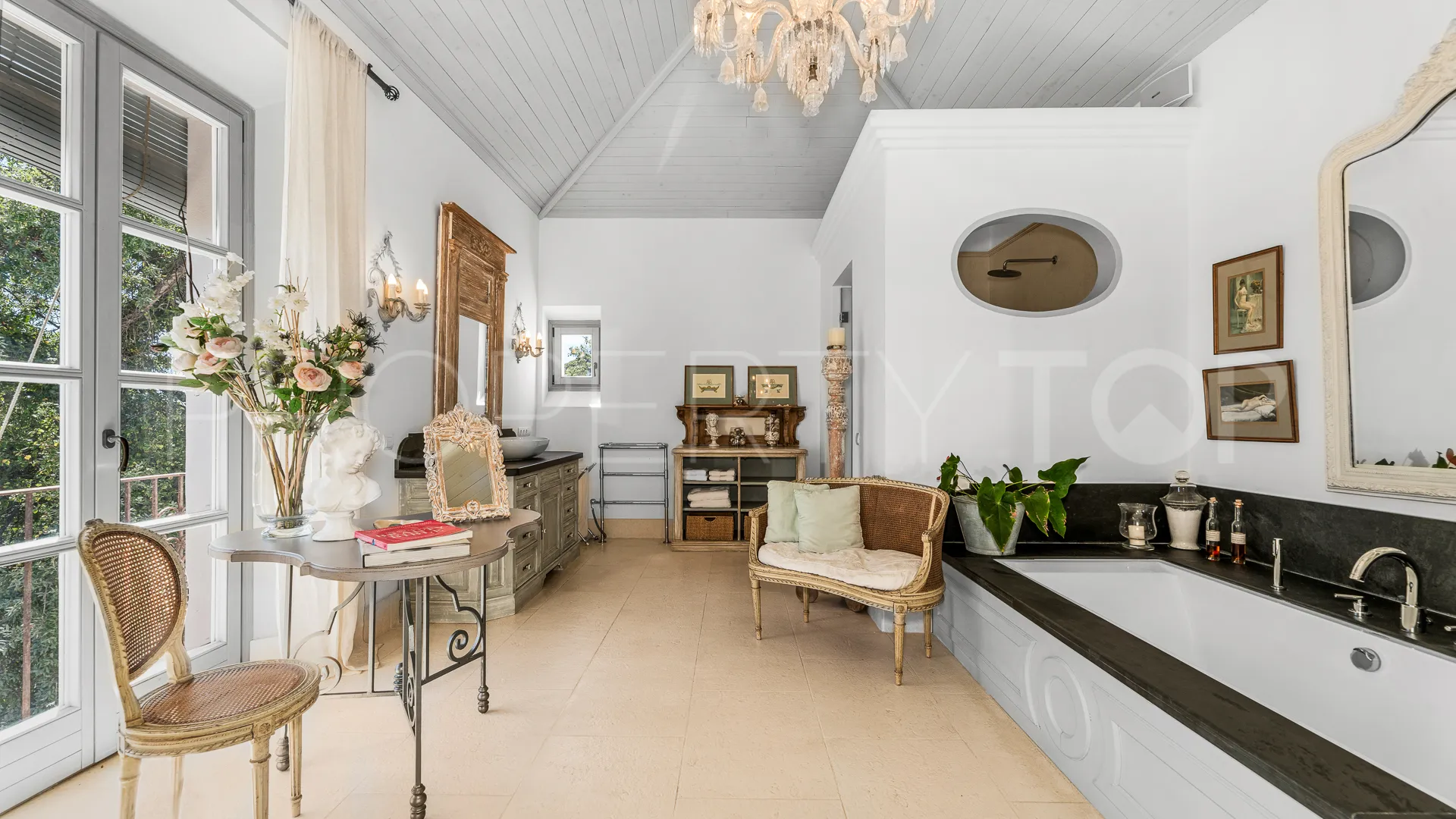 Comprar villa en Ctra. De Ronda