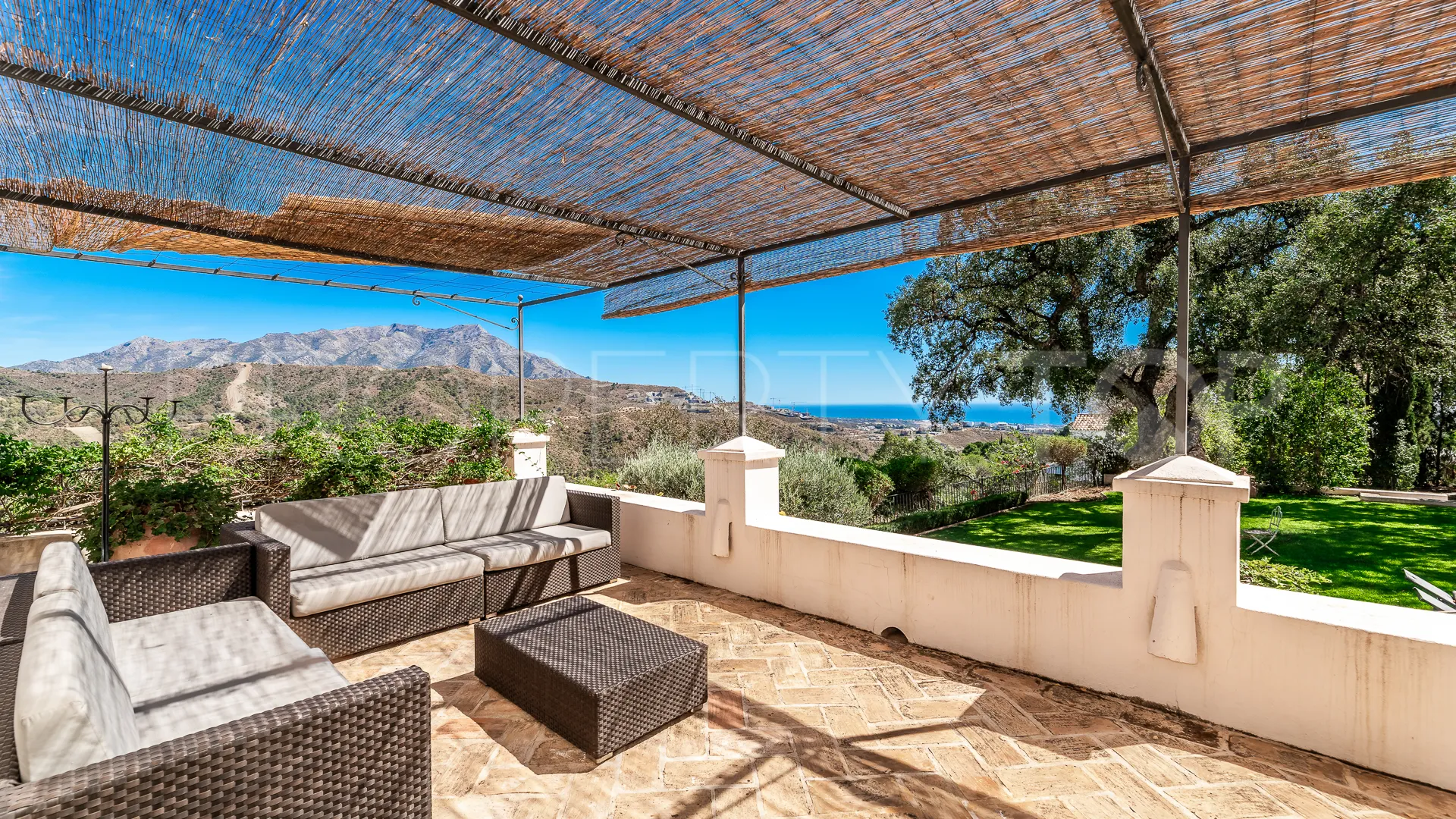 Comprar villa en Ctra. De Ronda