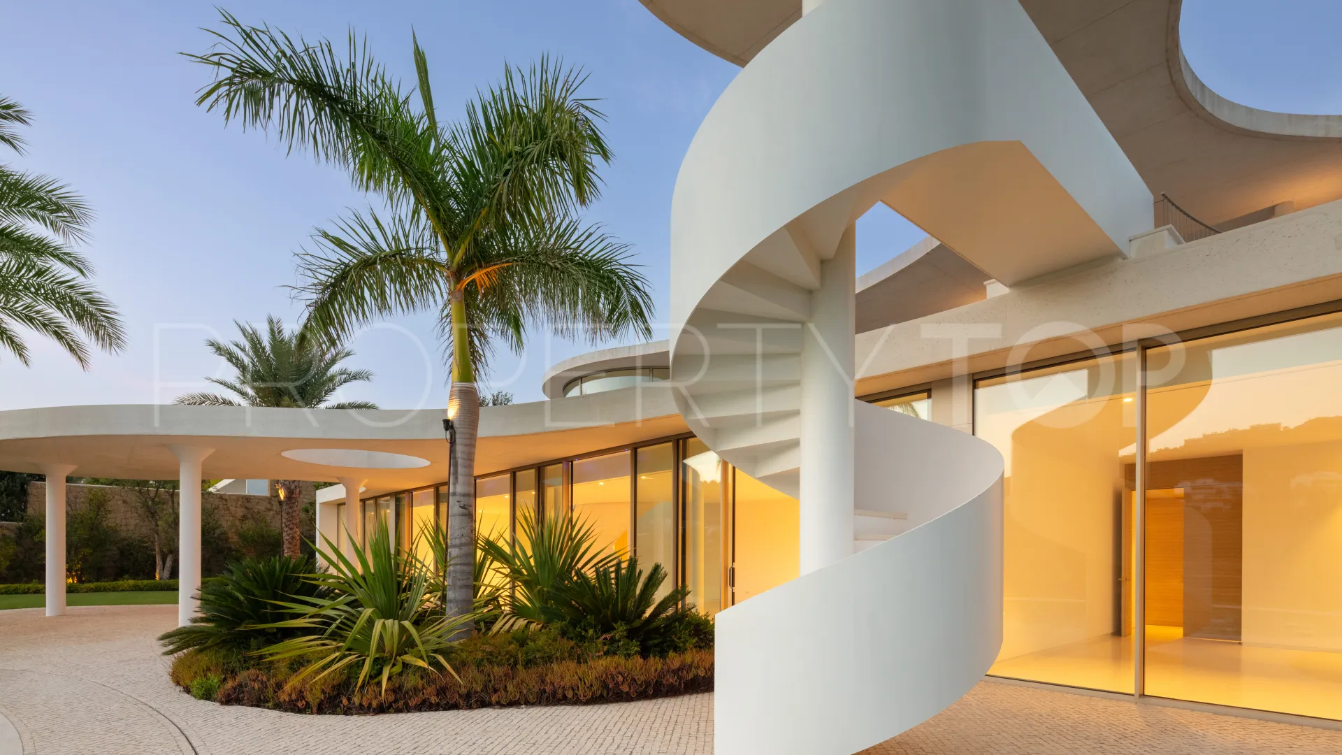 Villa with 4 bedrooms for sale in Casares