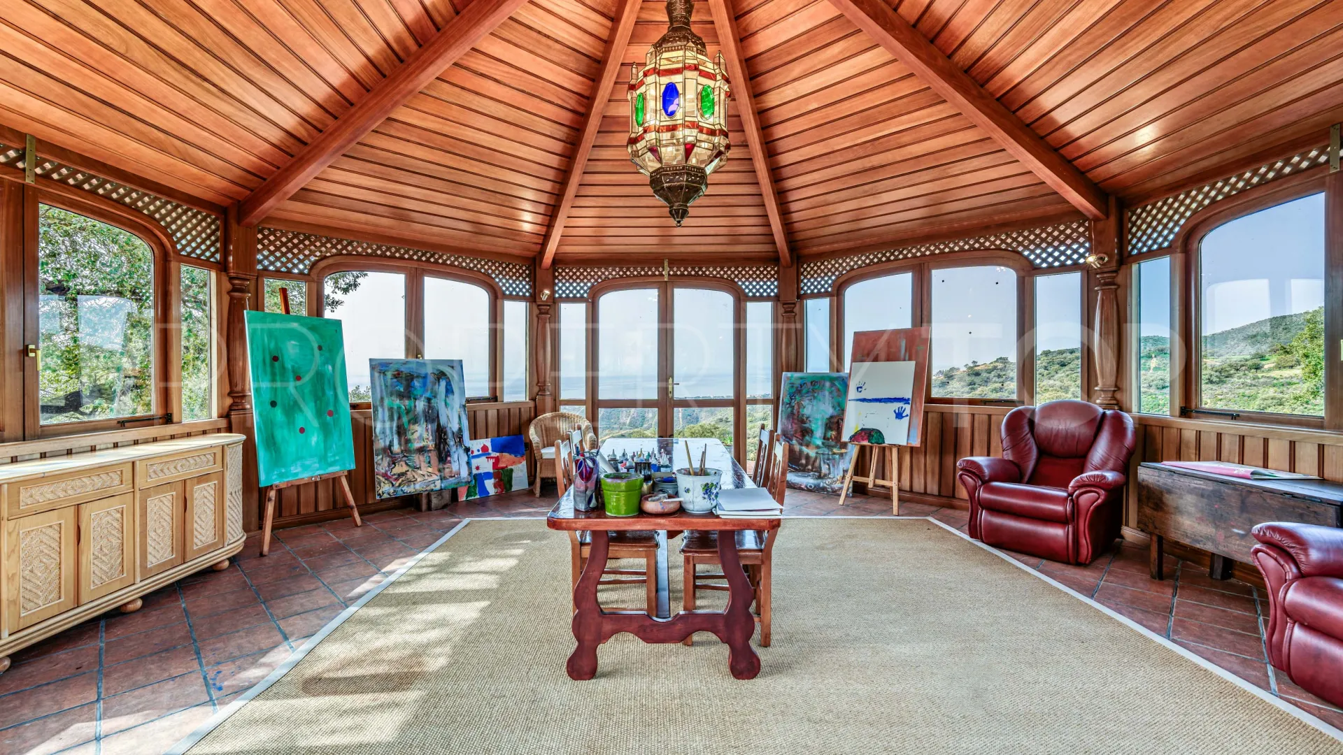 For sale finca in Marbella East with 7 bedrooms