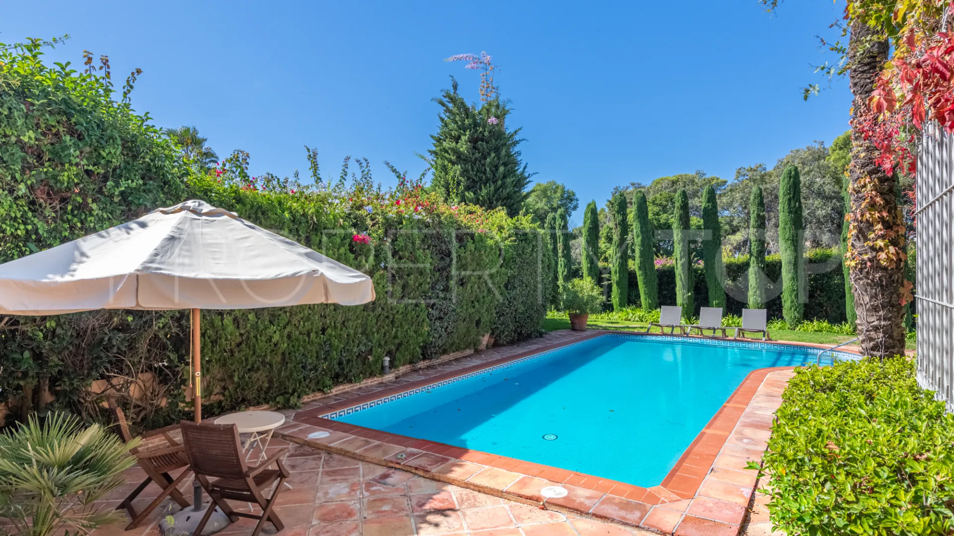 4 bedrooms villa in Beach Side New Golden Mile for sale
