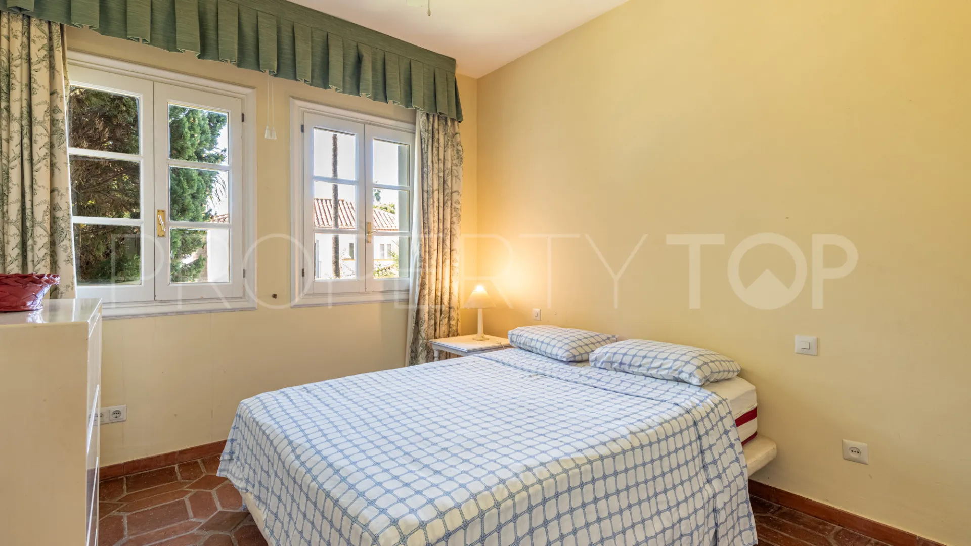 Beach Side New Golden Mile villa for sale