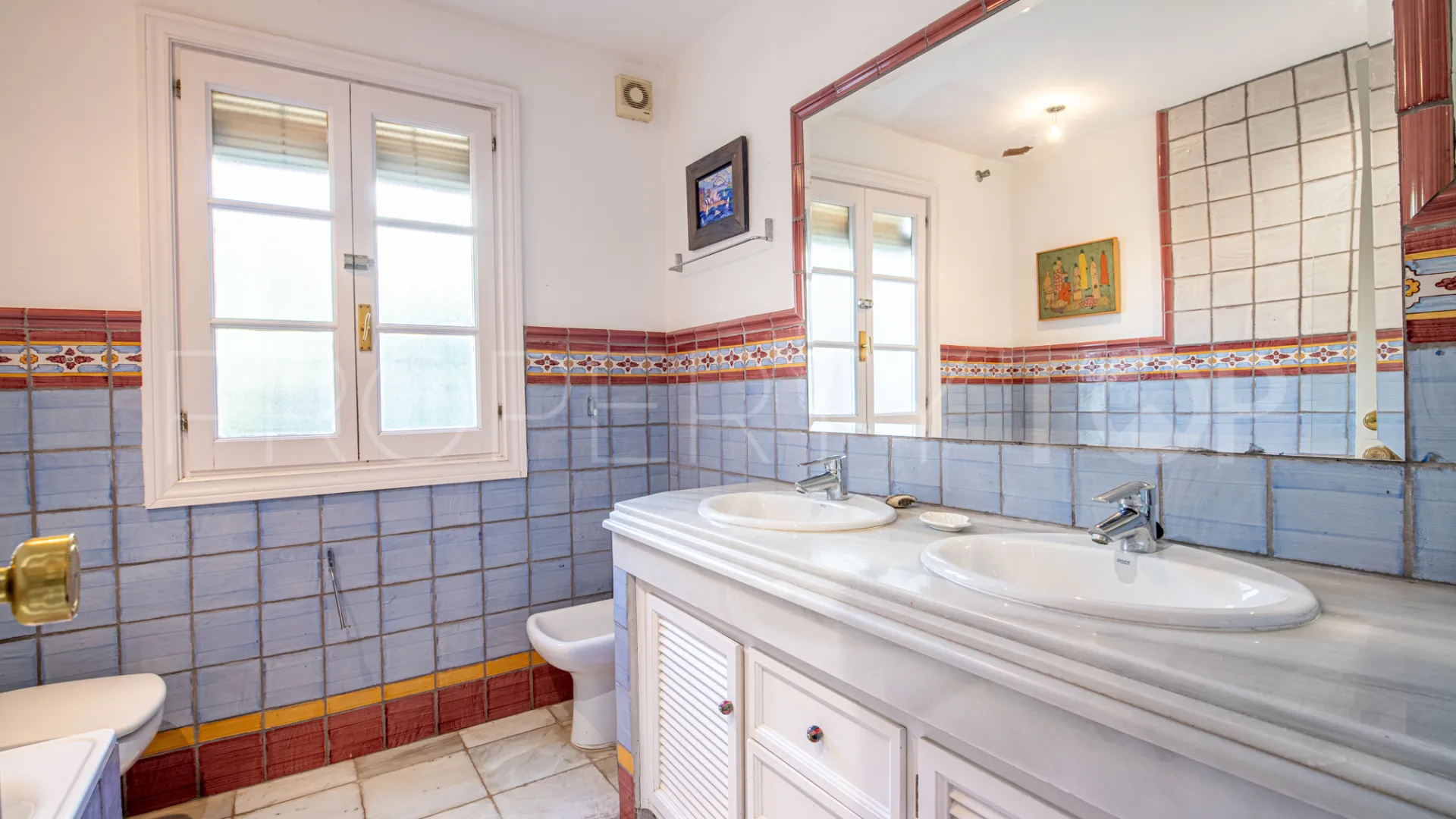 Beach Side New Golden Mile villa for sale