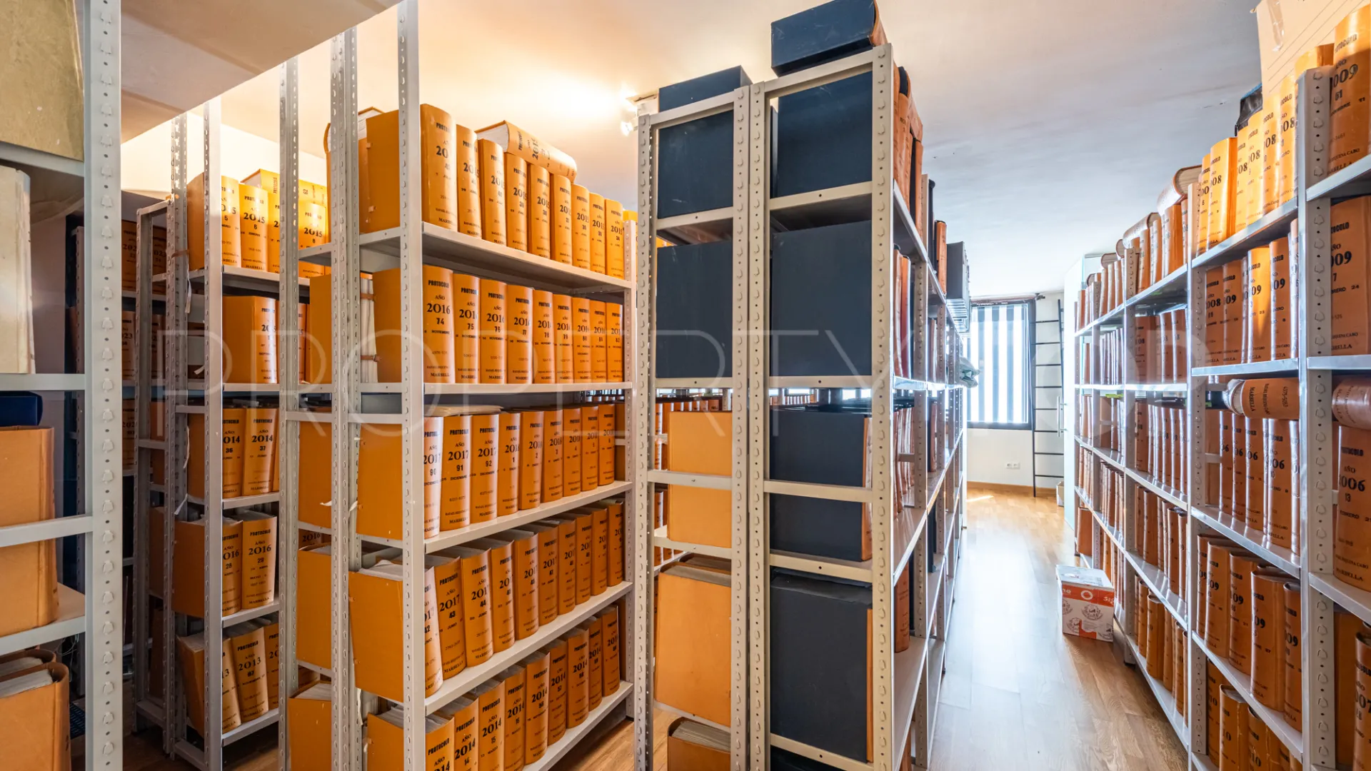 Buy office in Marbella Centro