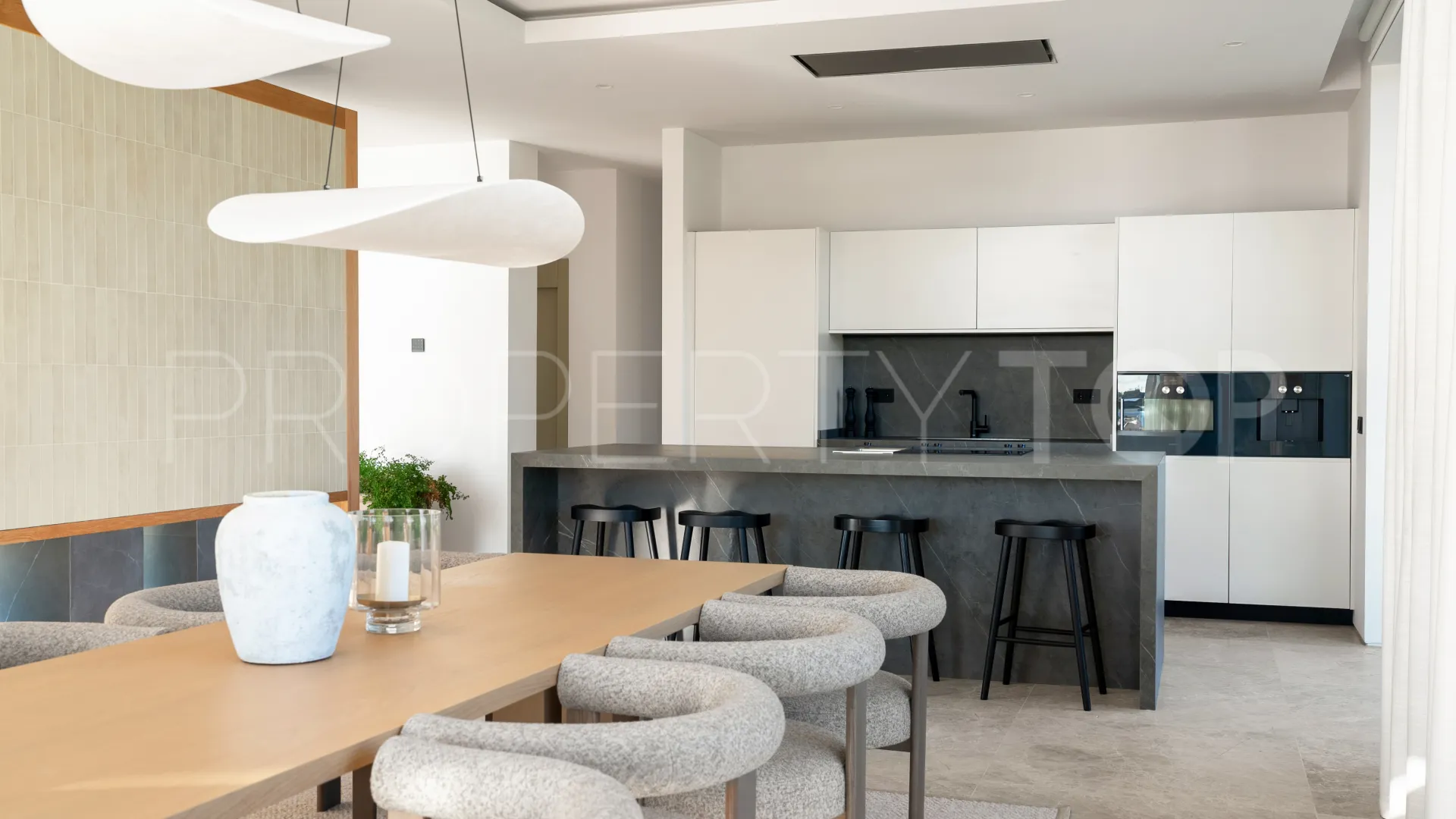 Nueva Andalucia, villa en venta con 6 dormitorios