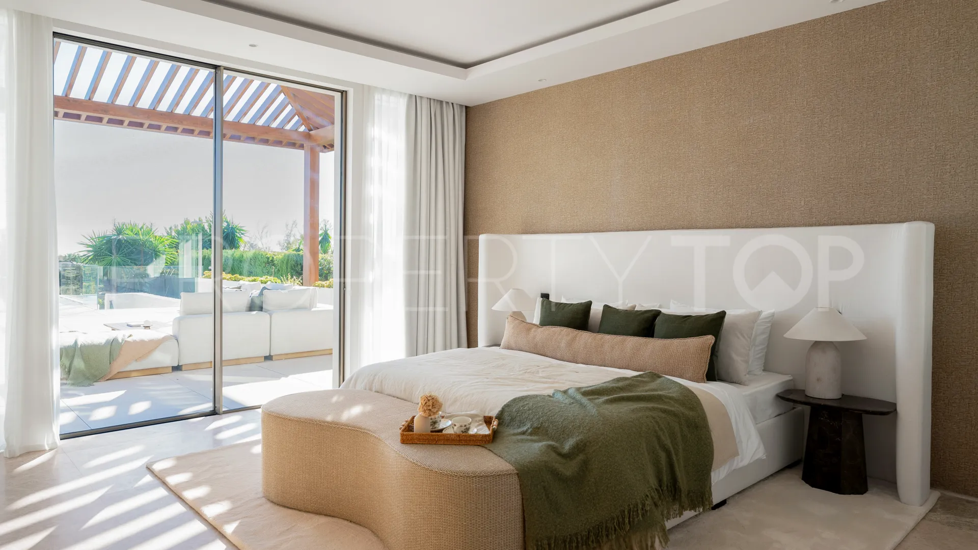 Nueva Andalucia, villa en venta con 6 dormitorios