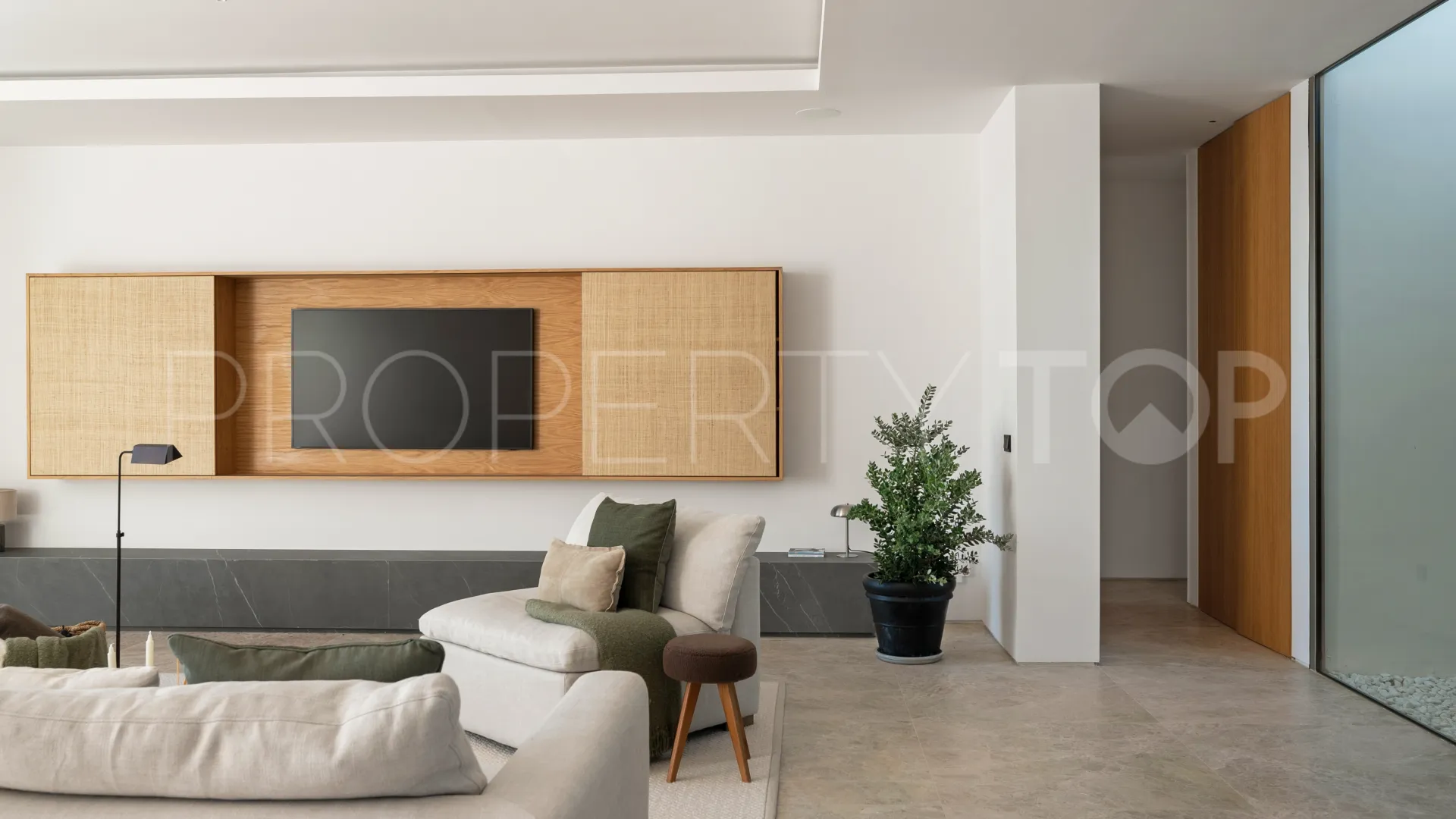 Nueva Andalucia, villa en venta con 6 dormitorios