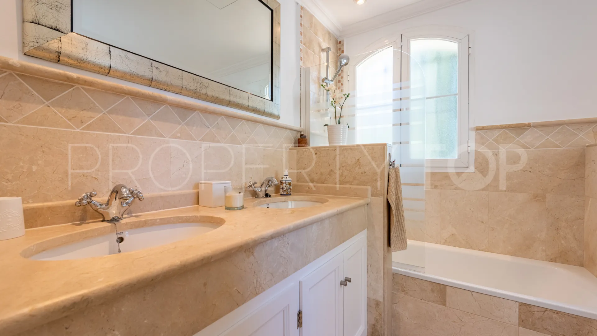 Villa a la venta en La Quinta