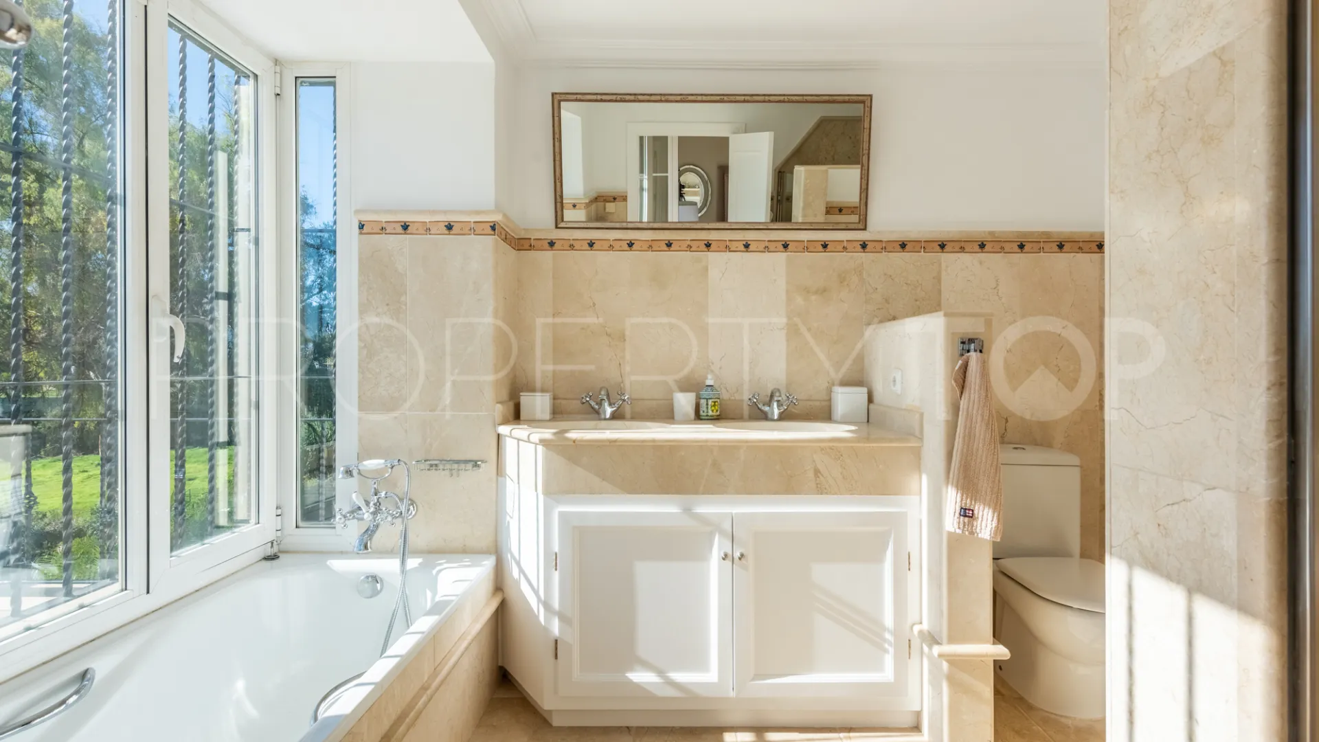 Villa a la venta en La Quinta