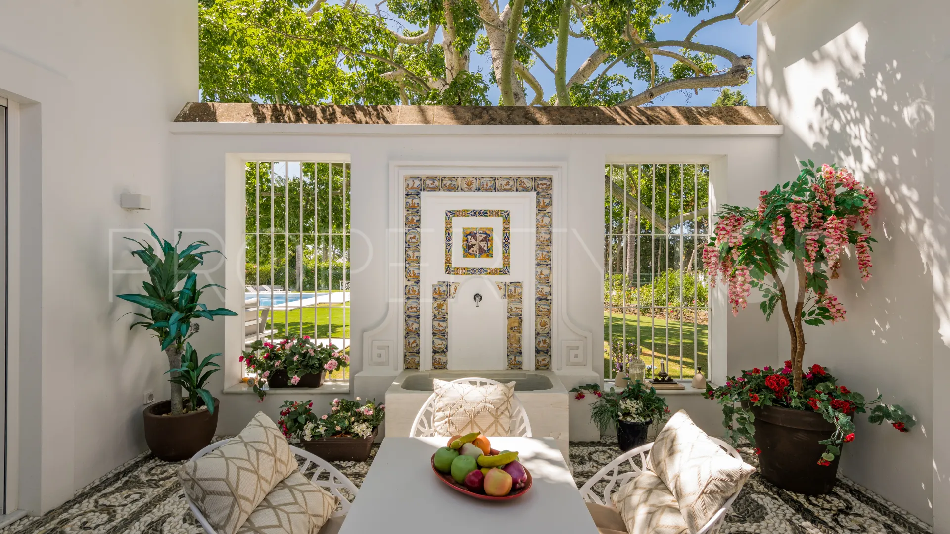 For sale Nueva Andalucia villa